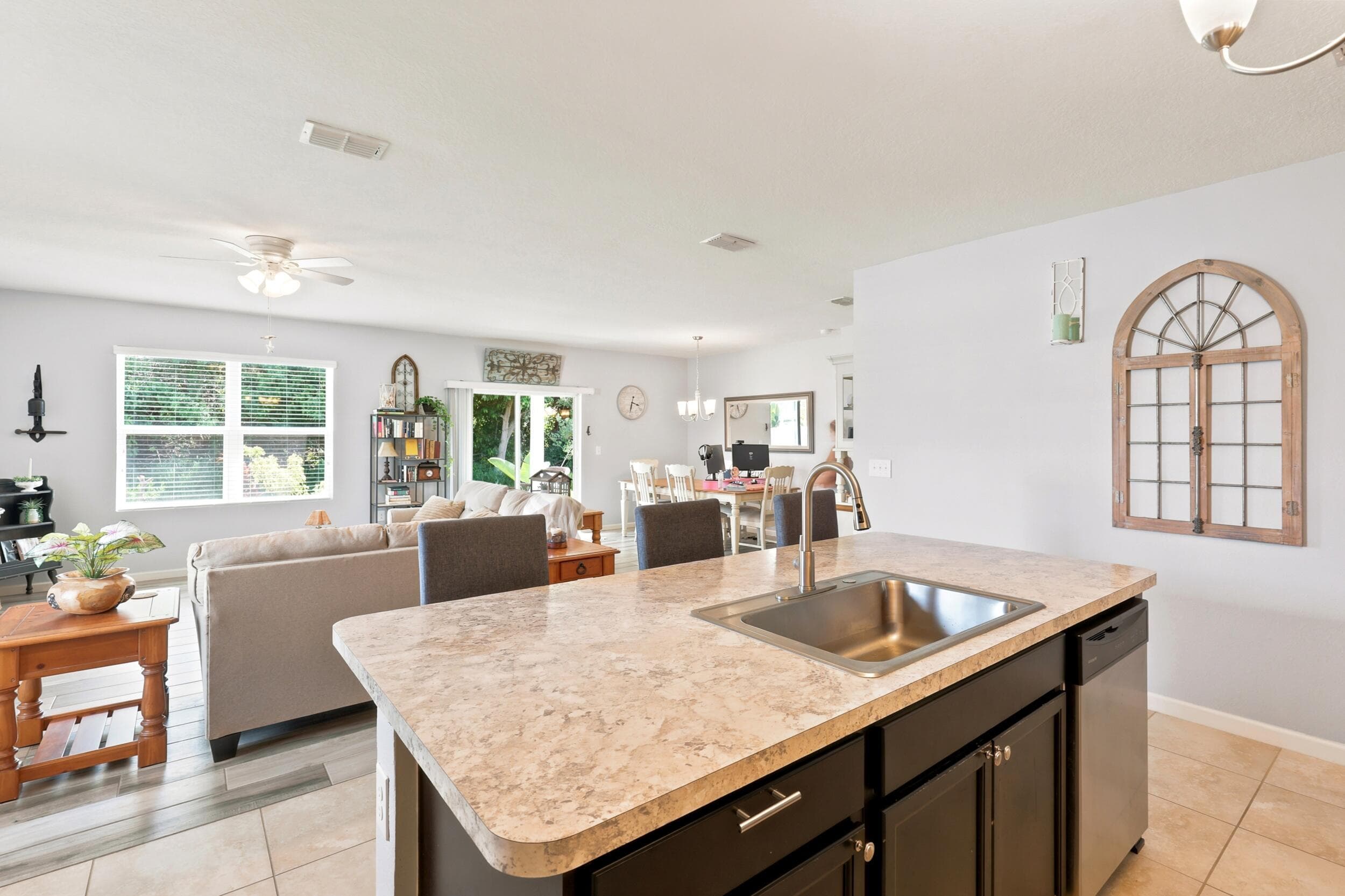 2096 SW Leafy Road, FL 34953 13
