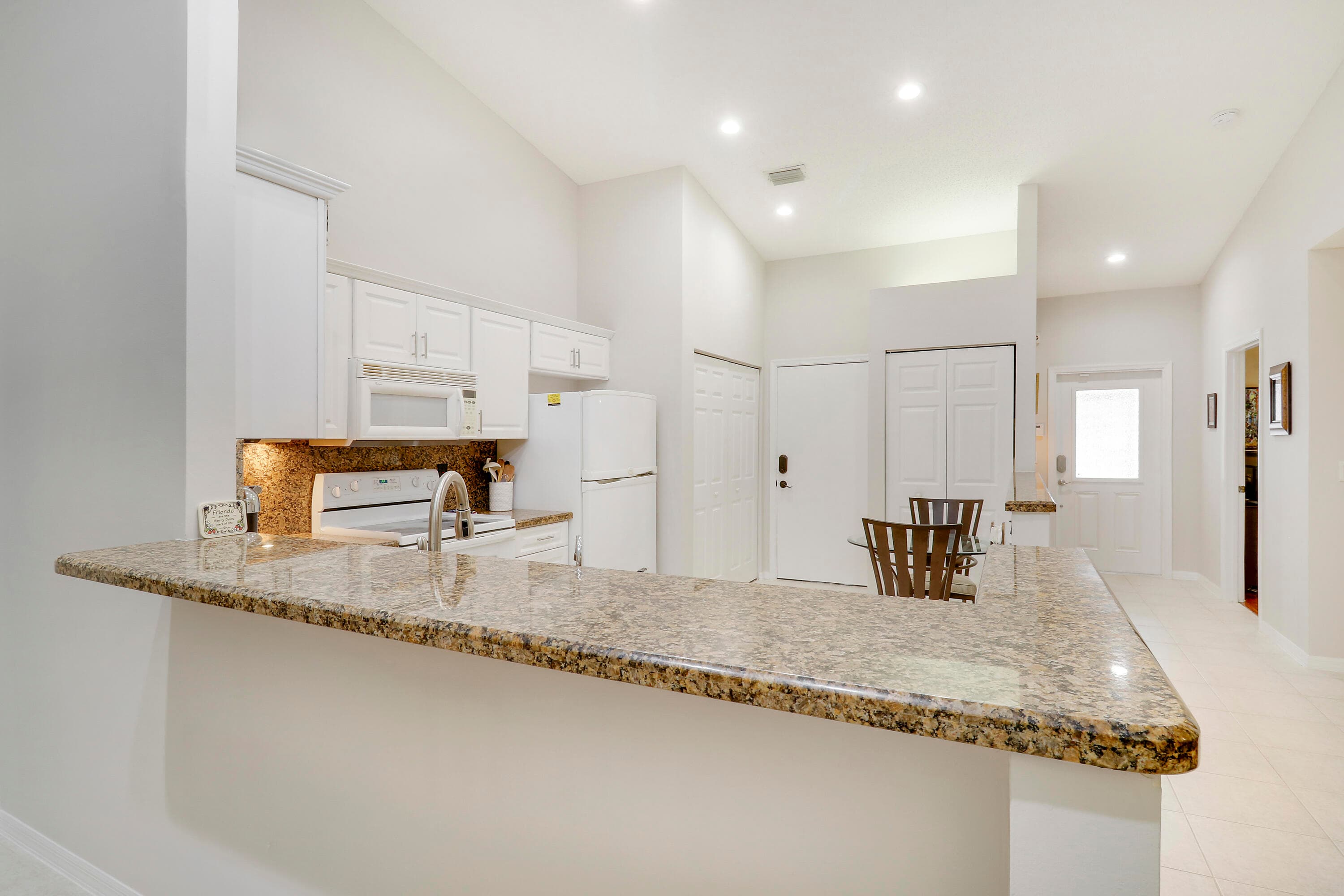 8063 Dolomtian Way, Boynton Beach, FL 33472 12
