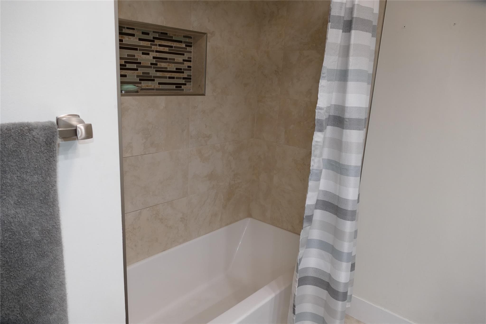 1066 NW 97th Avenue, Plantation, FL 33322 16