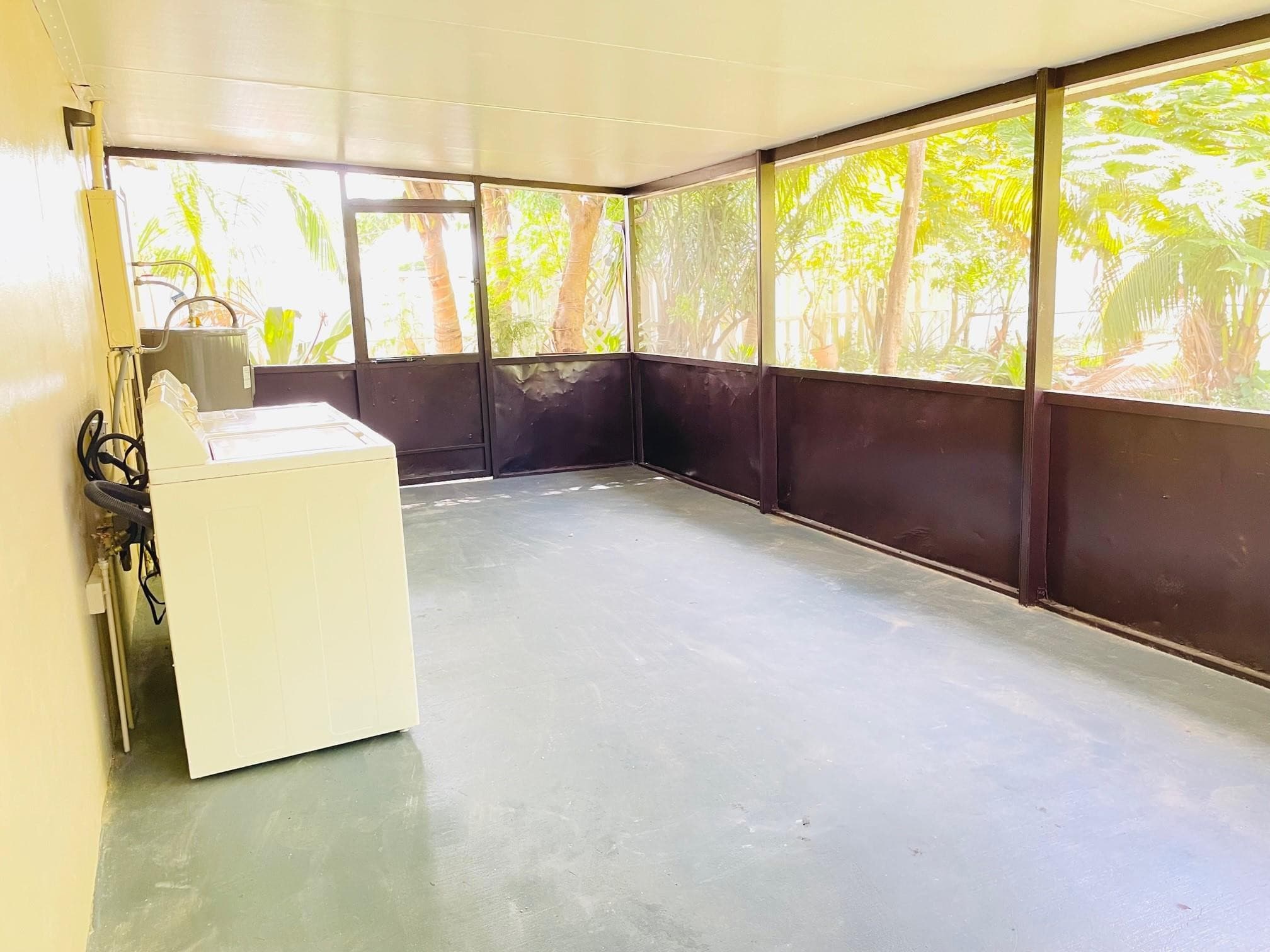 630 N 69th Avenue, Hollywood, FL 33024 24