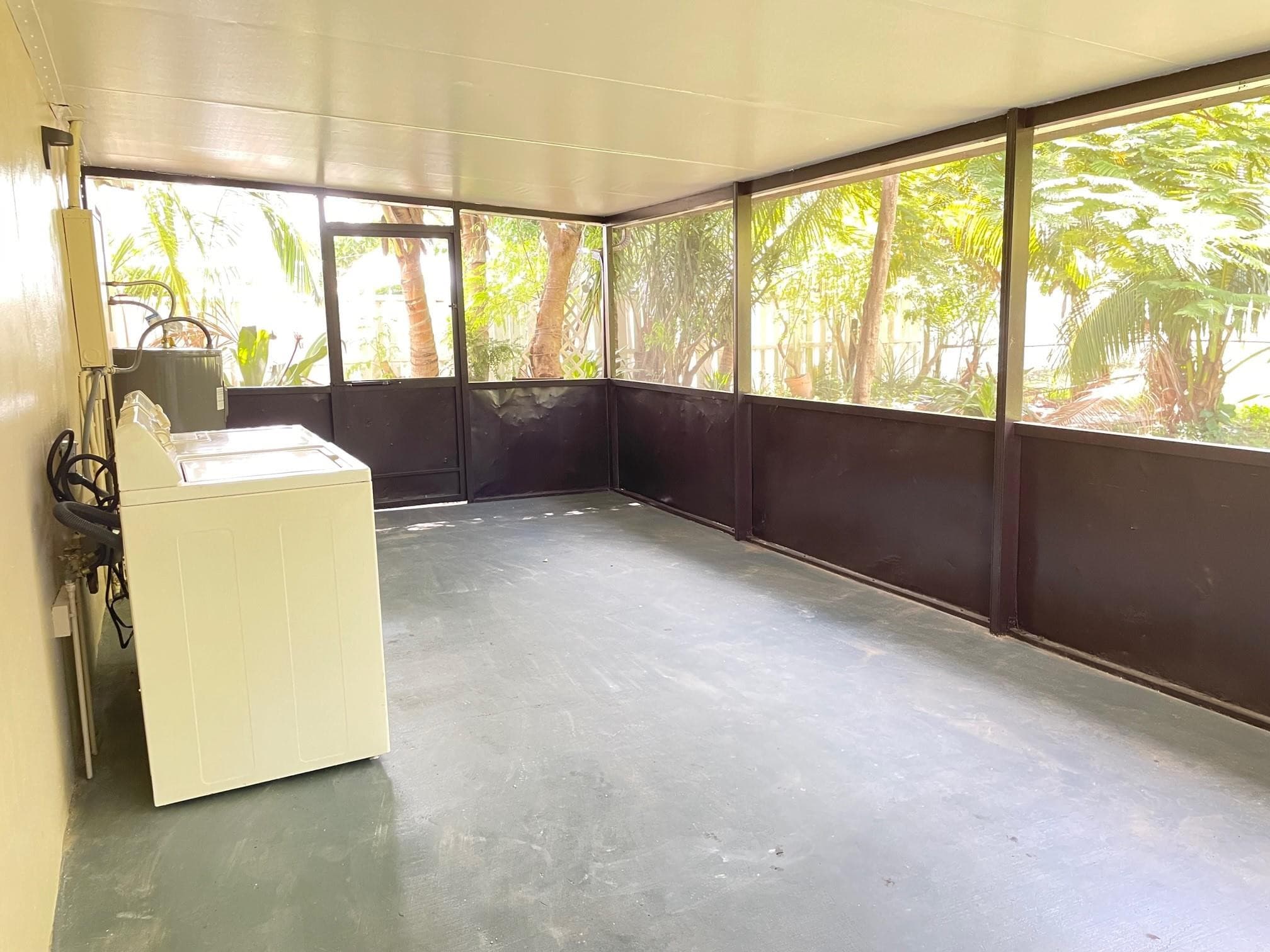 630 N 69th Avenue, Hollywood, FL 33024 27