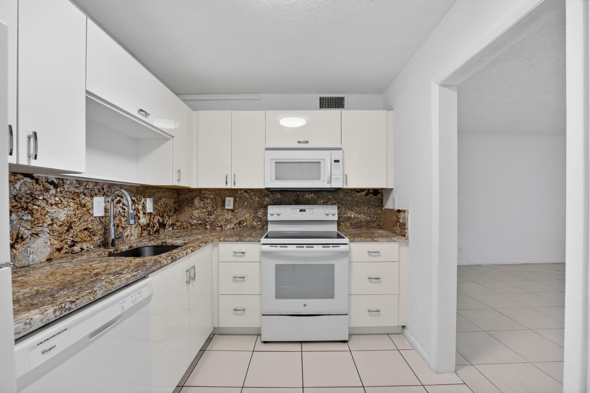 760 SE 2nd Avenue D216, Deerfield Beach, FL 33441 12