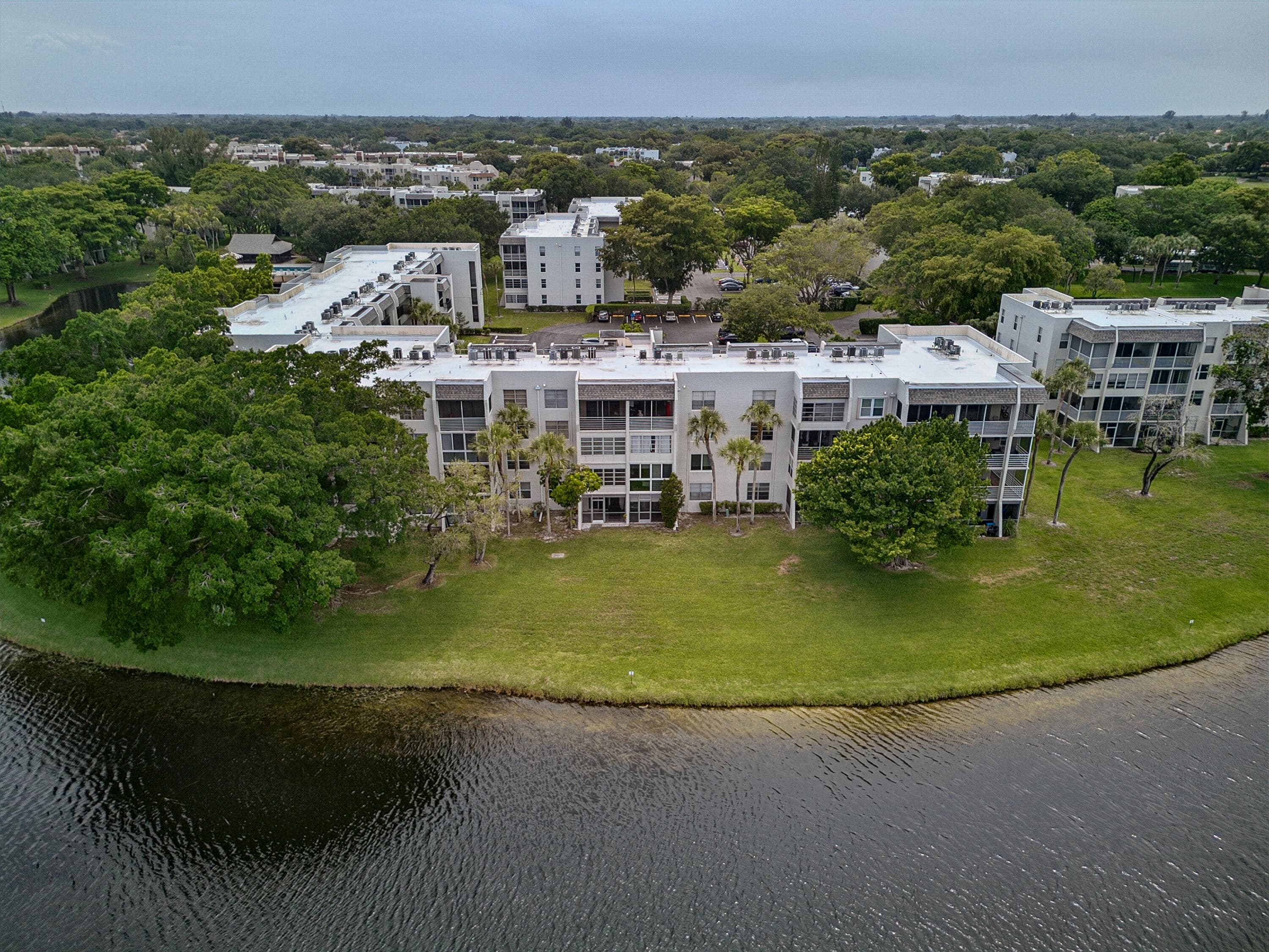 9420 Poinciana Place 108, Davie, FL 33324 46