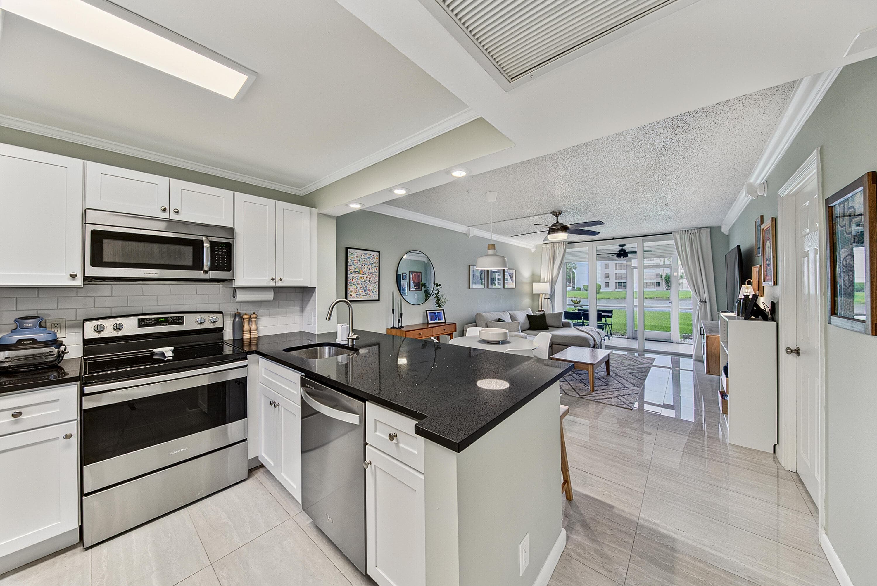 9420 Poinciana Place 108, Davie, FL 33324 12
