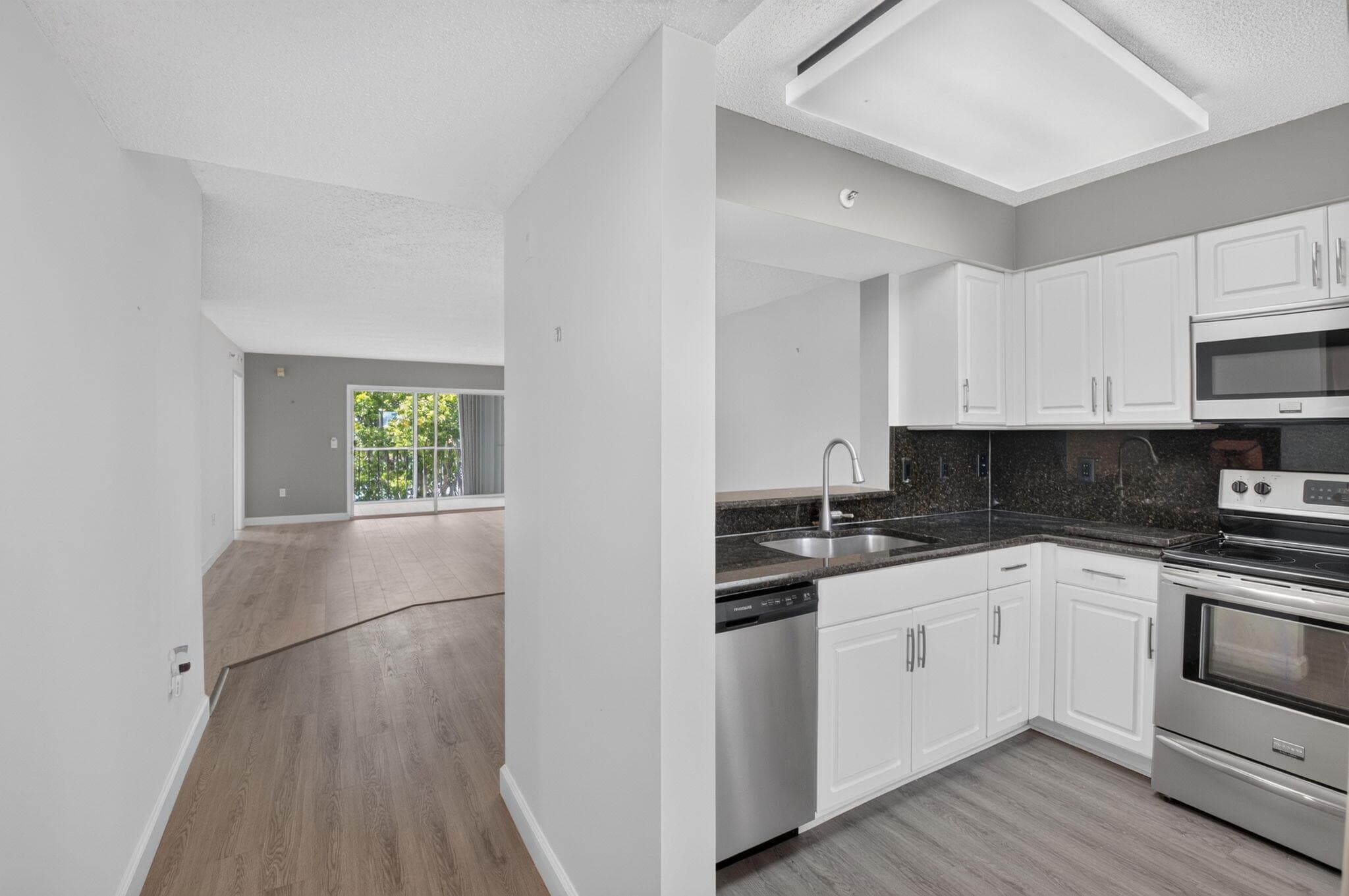 6080 Huntwick Terrace 405, Delray Beach, FL 33484 7