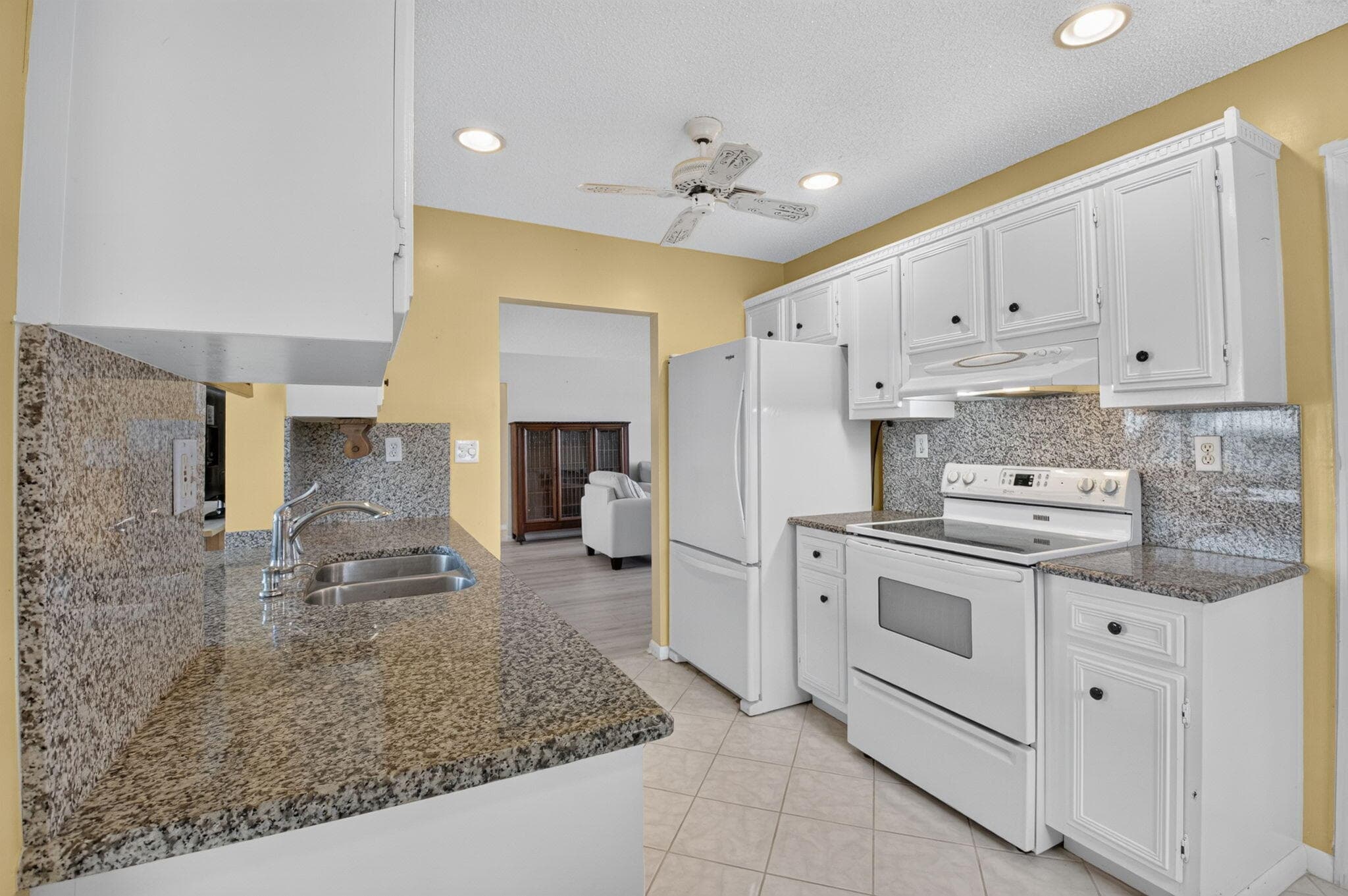 1710 SW 20th Street, Boynton Beach, FL 33426 17