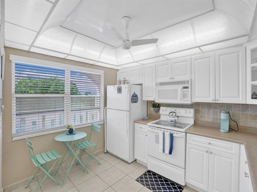 2003 Granada Drive C4, Coconut Creek, FL 33066 9