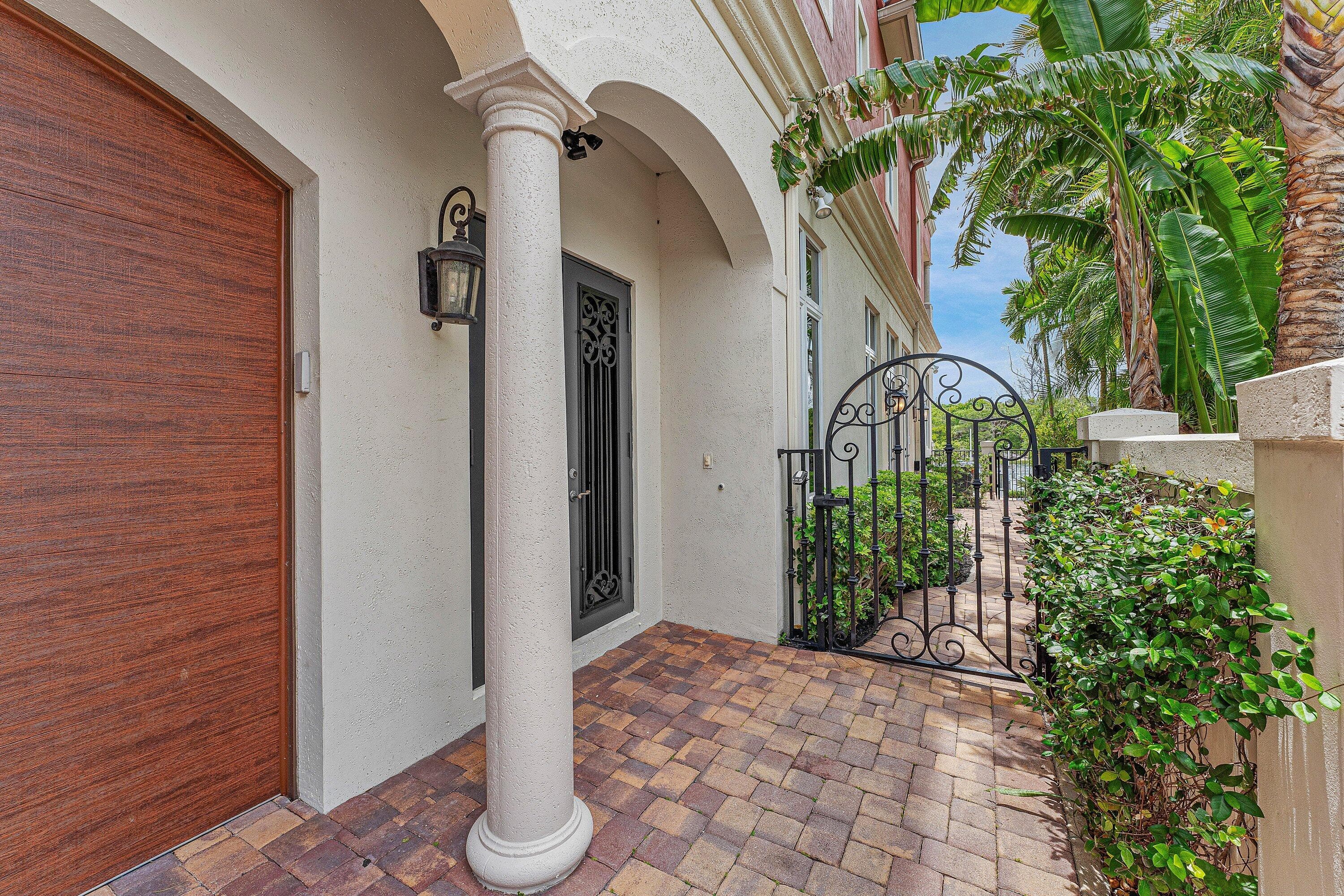 453 NE 19th Avenue, Deerfield Beach, FL 33441 6