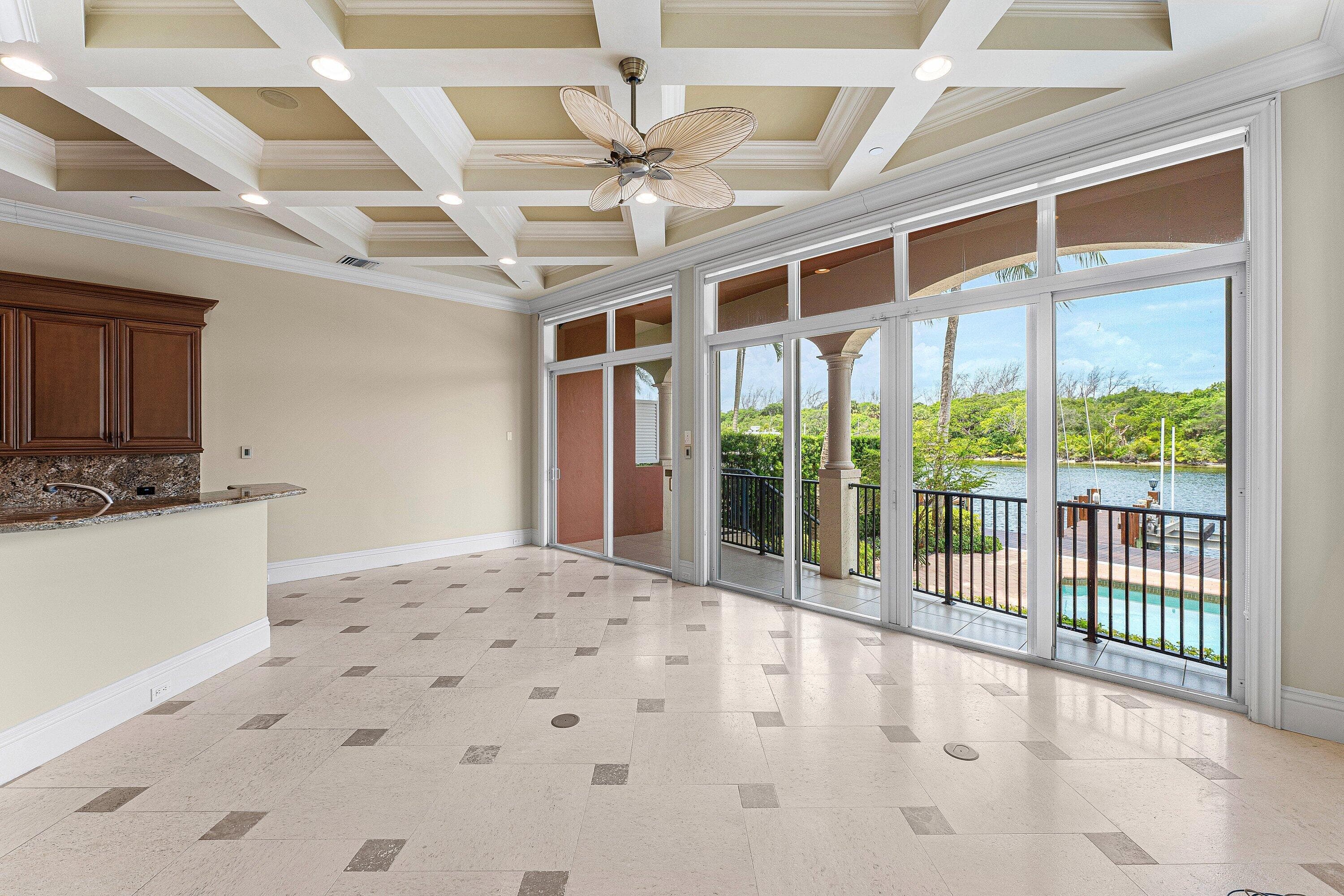 453 NE 19th Avenue, Deerfield Beach, FL 33441 14