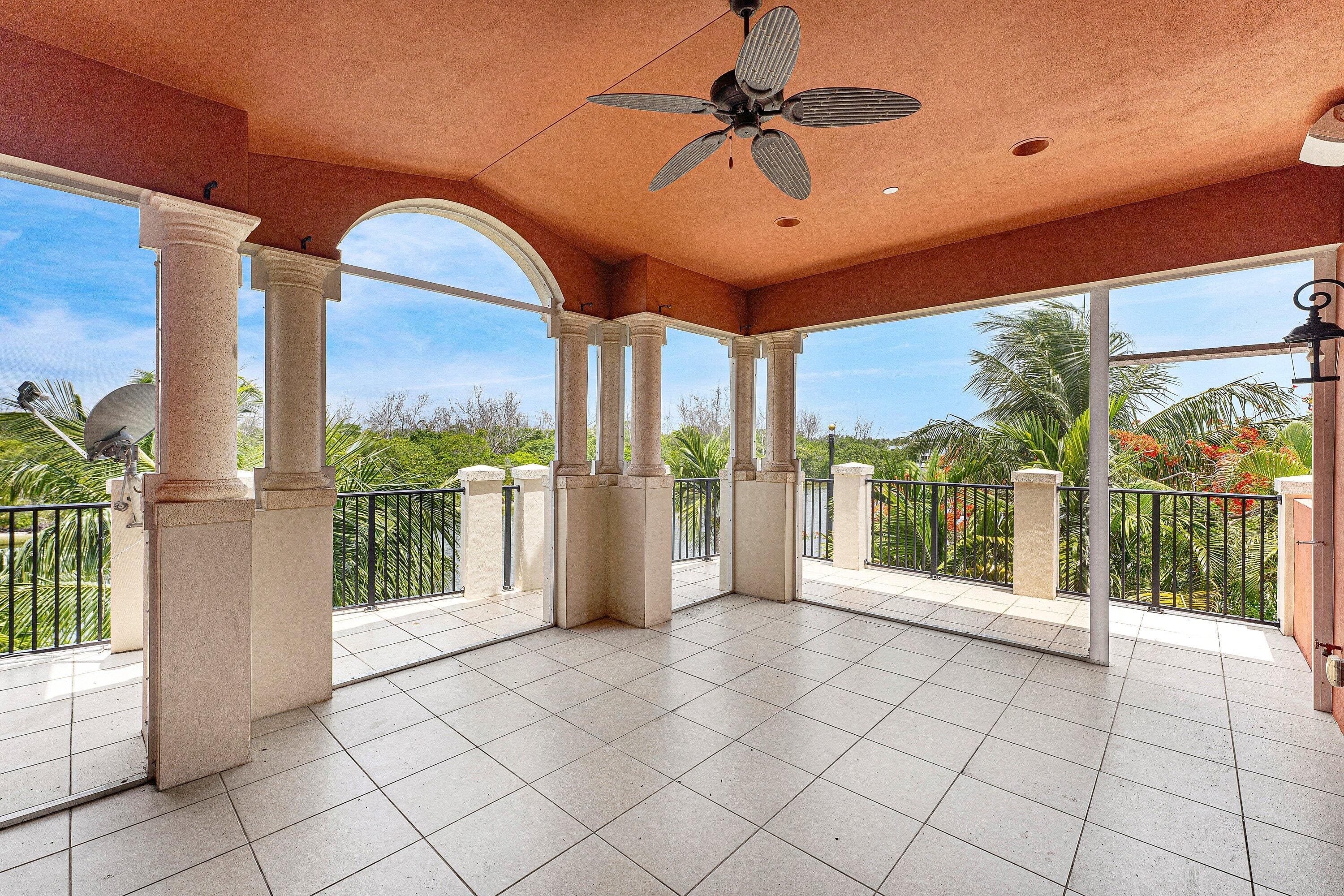 453 NE 19th Avenue, Deerfield Beach, FL 33441 27