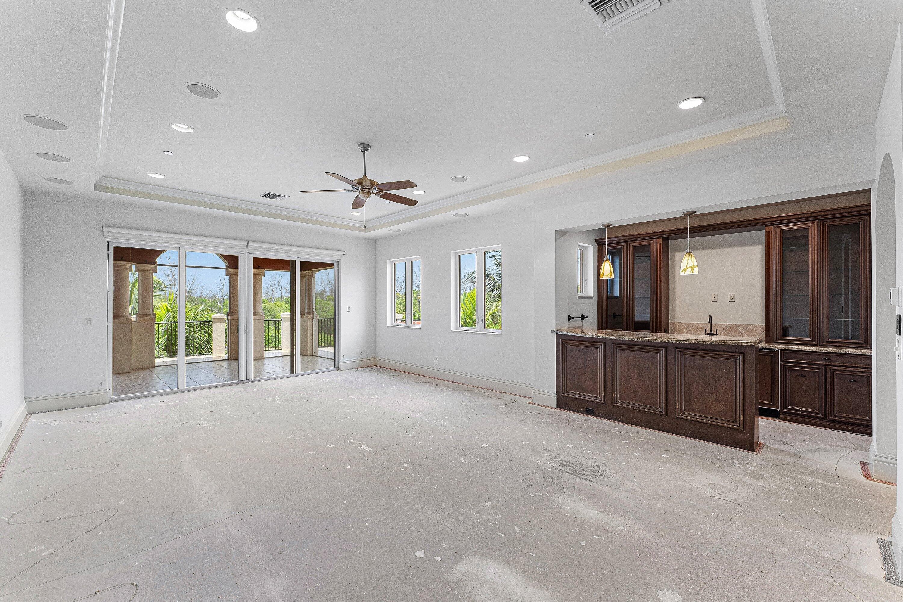 453 NE 19th Avenue, Deerfield Beach, FL 33441 32