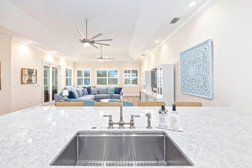 2821 SE North Lookout Boulevard, Port St. Lucie, FL 34984 25
