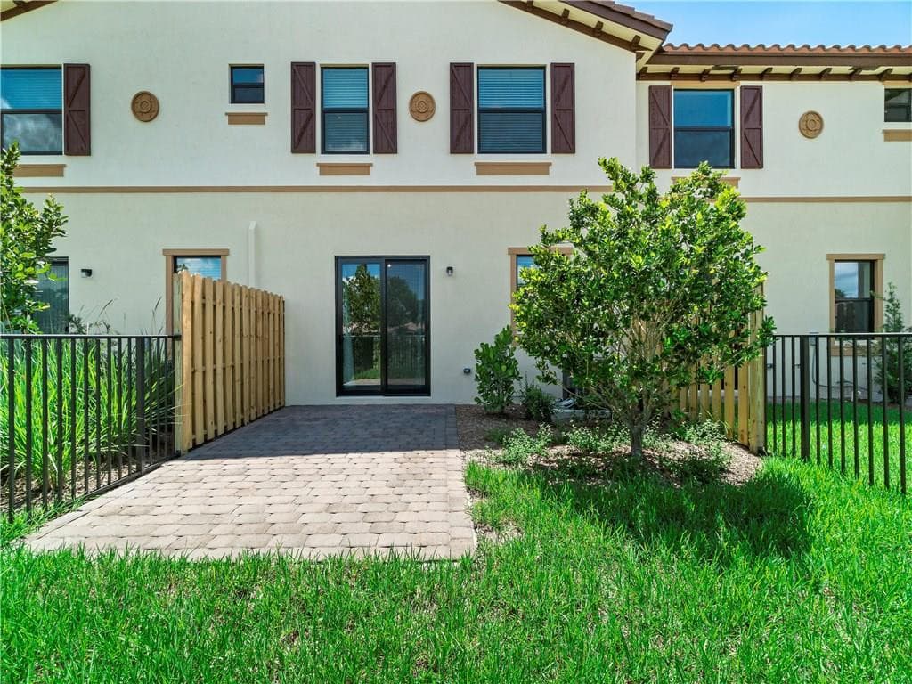 13056 Anthorne Lane 113, Boynton Beach, FL 33436 5