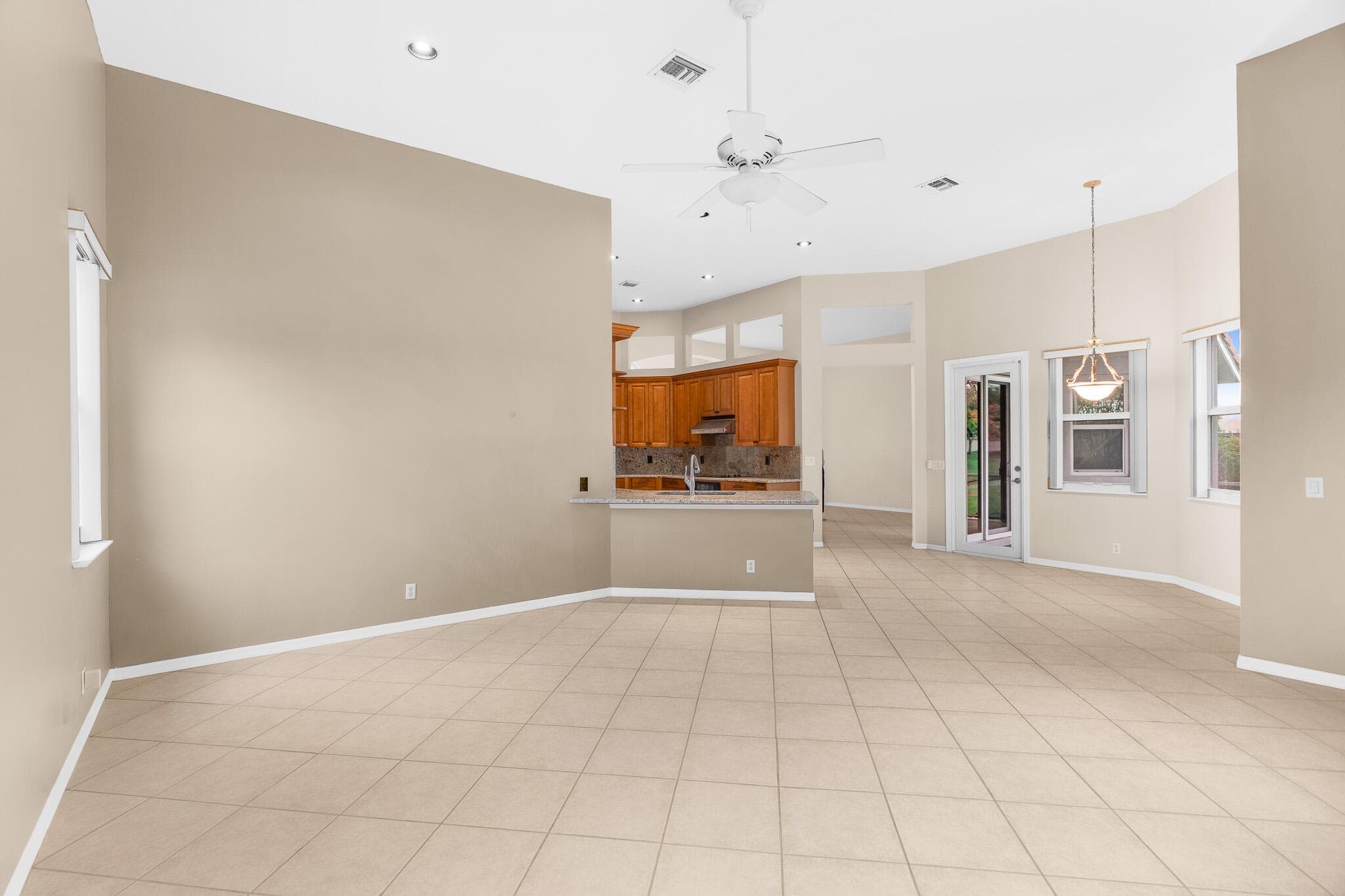 6515 Togni Street, Lake Worth, FL 33467 27