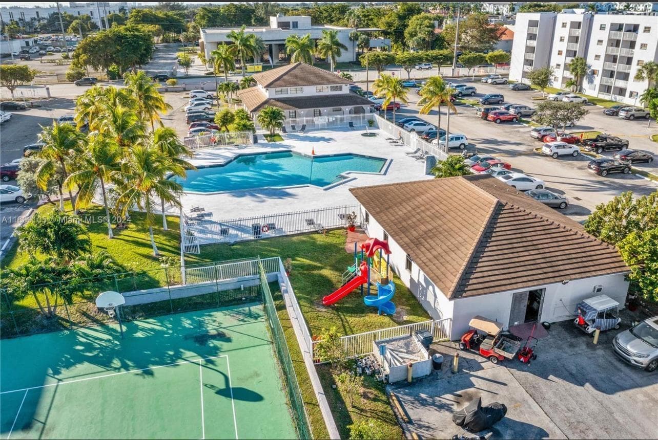 8145 NW 7th Street 208, Miami, FL 33126 16