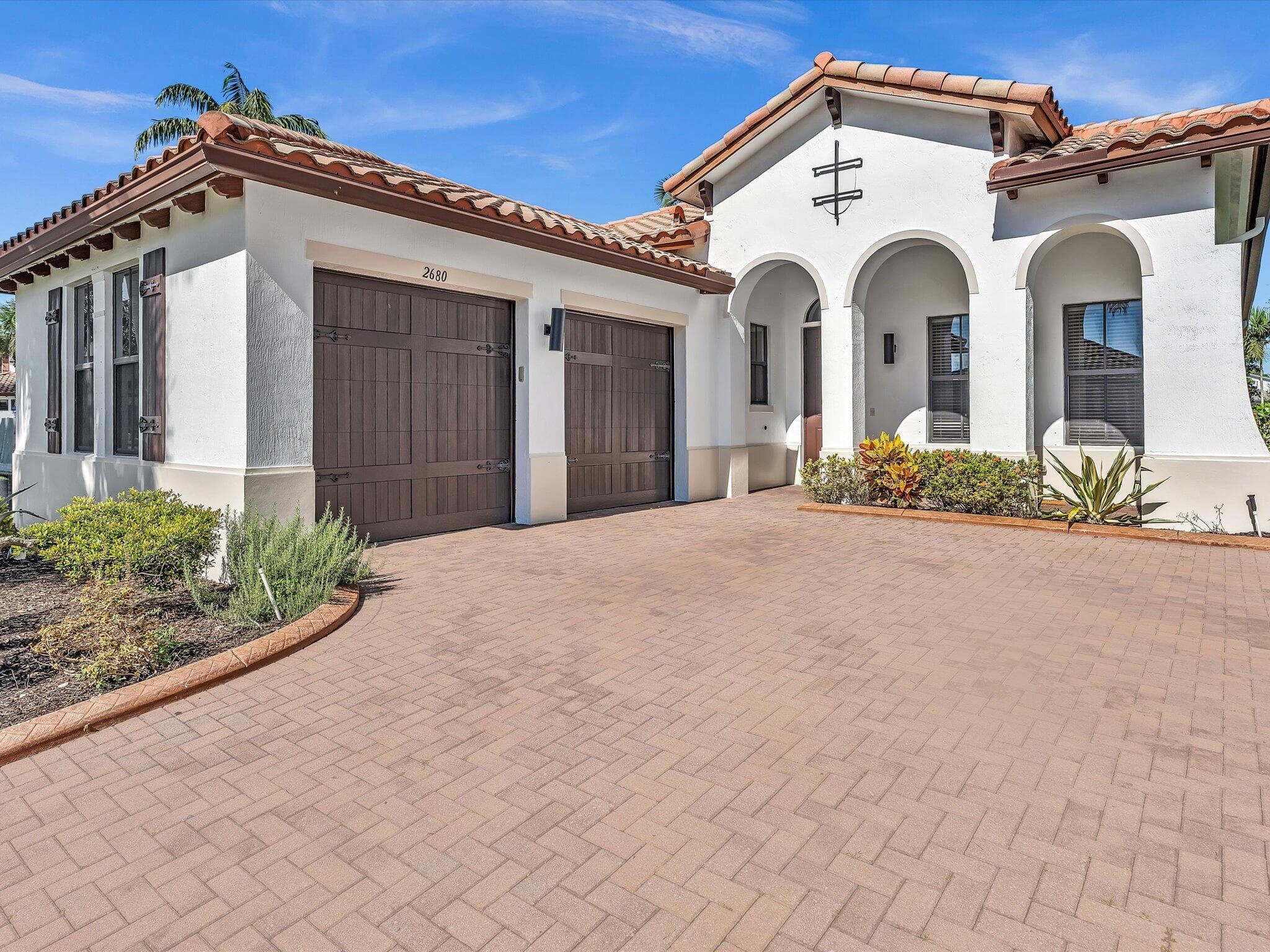 2680 NW 84th Way, Pembroke Pines, FL 33024 2