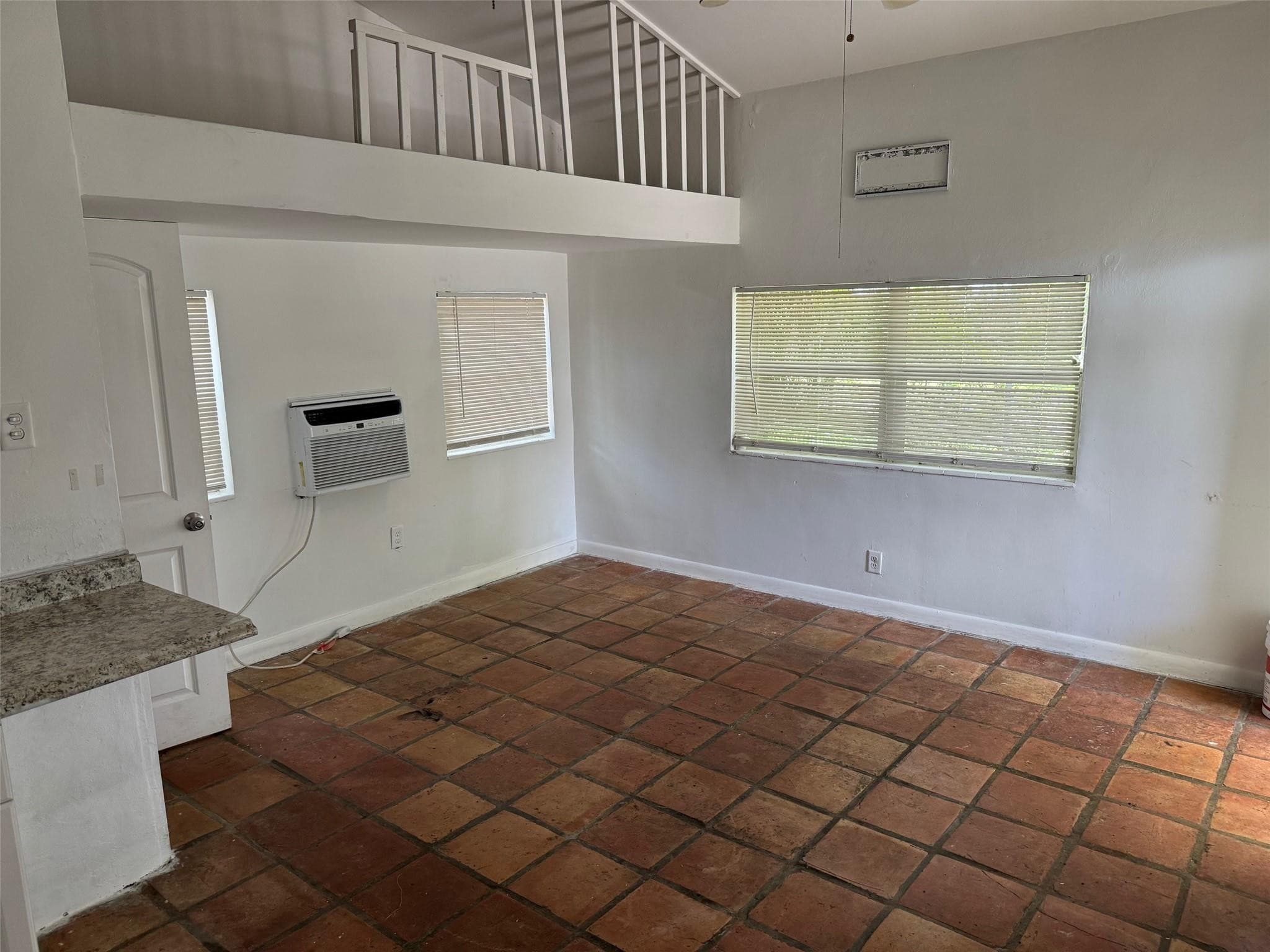 8261 NW 1st Place 3, Miami, FL 33150 2