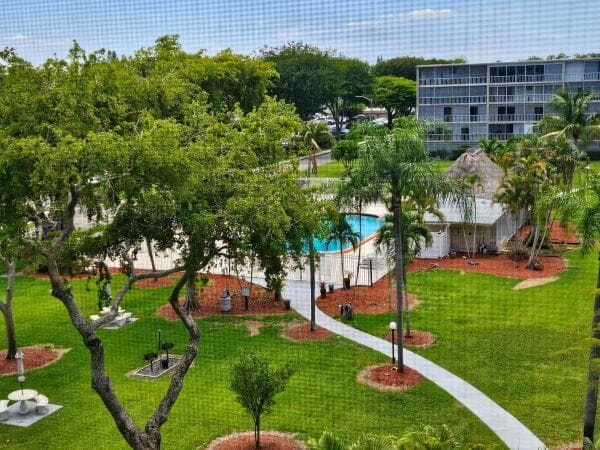 4650 Washington Street 504, Hollywood, FL 33021 5