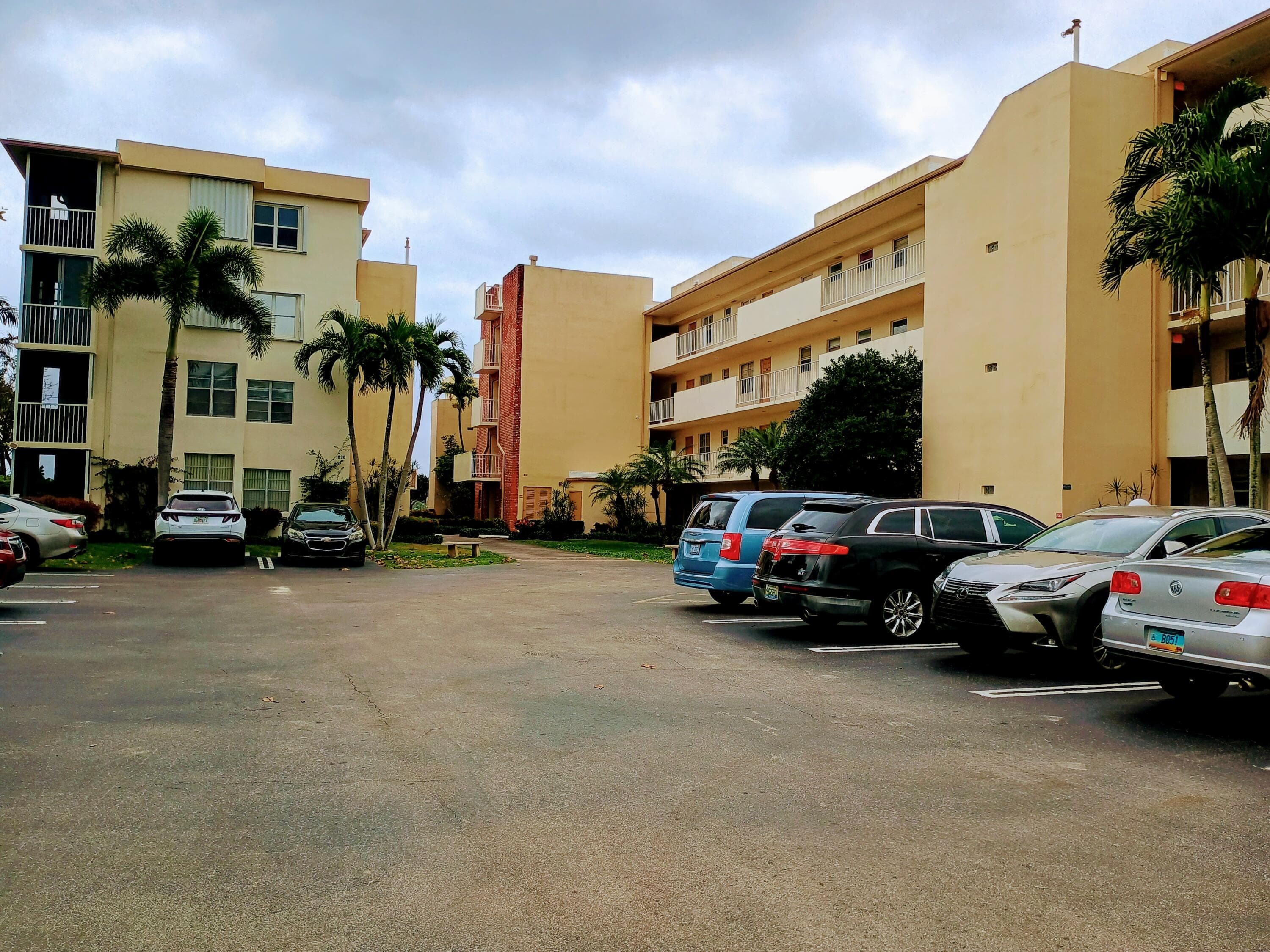 1810 New Palm Way 215, Boynton Beach, FL 33435 2