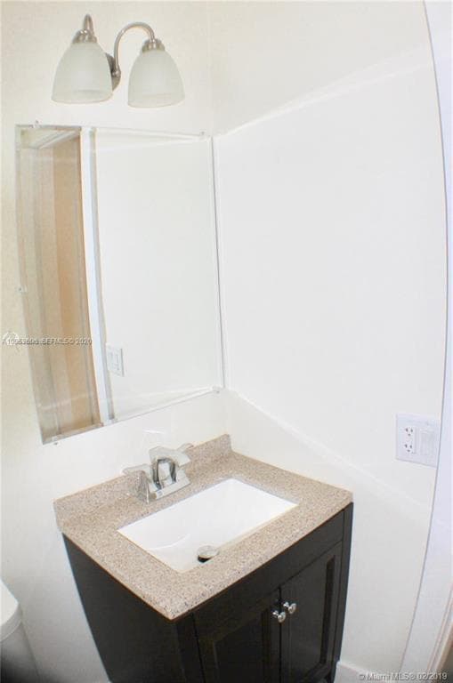 719 SW 7th Street 2, Hallandale Beach, FL 33009 9