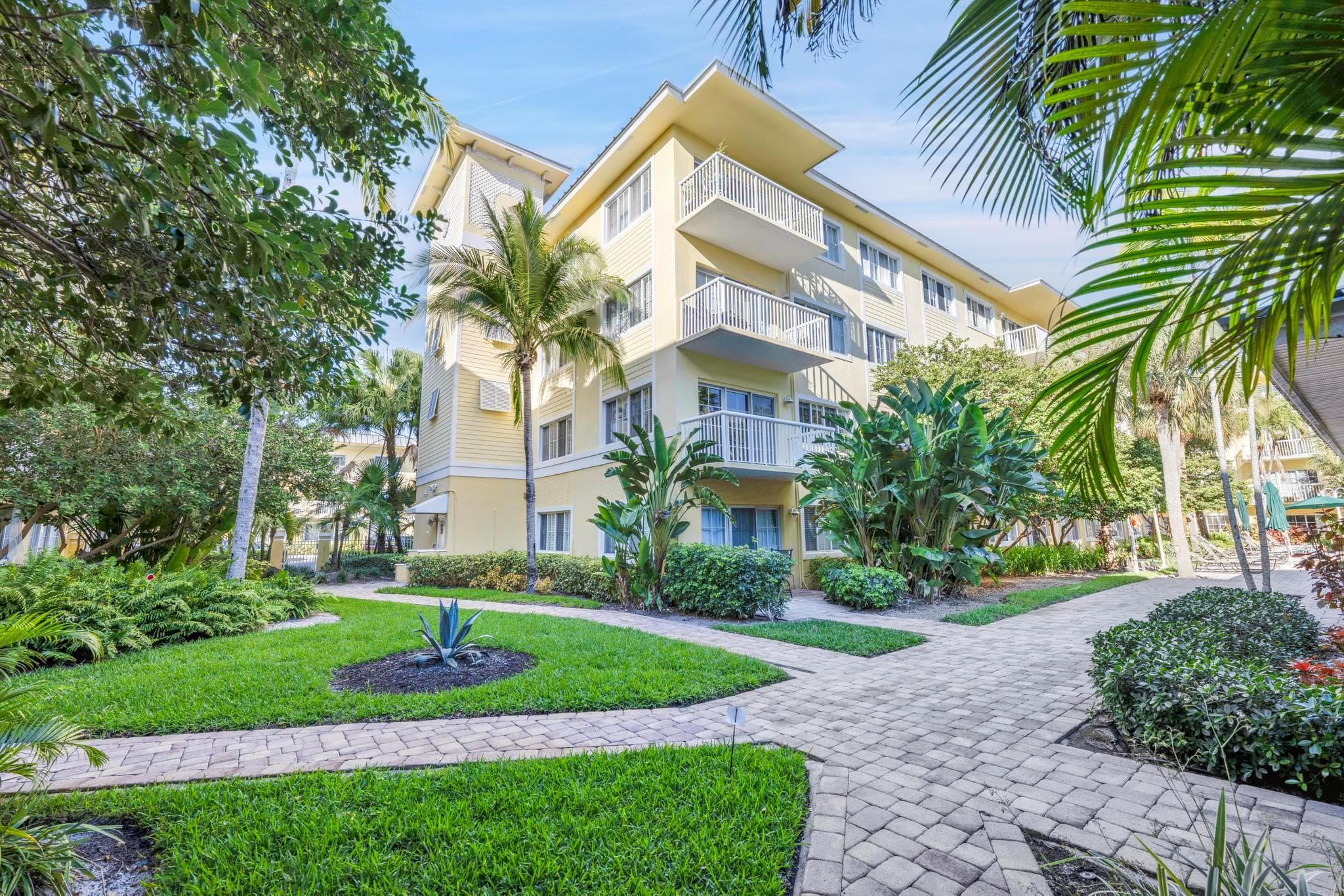 1515 E Broward Boulevard 227, Fort Lauderdale, FL 33301 45