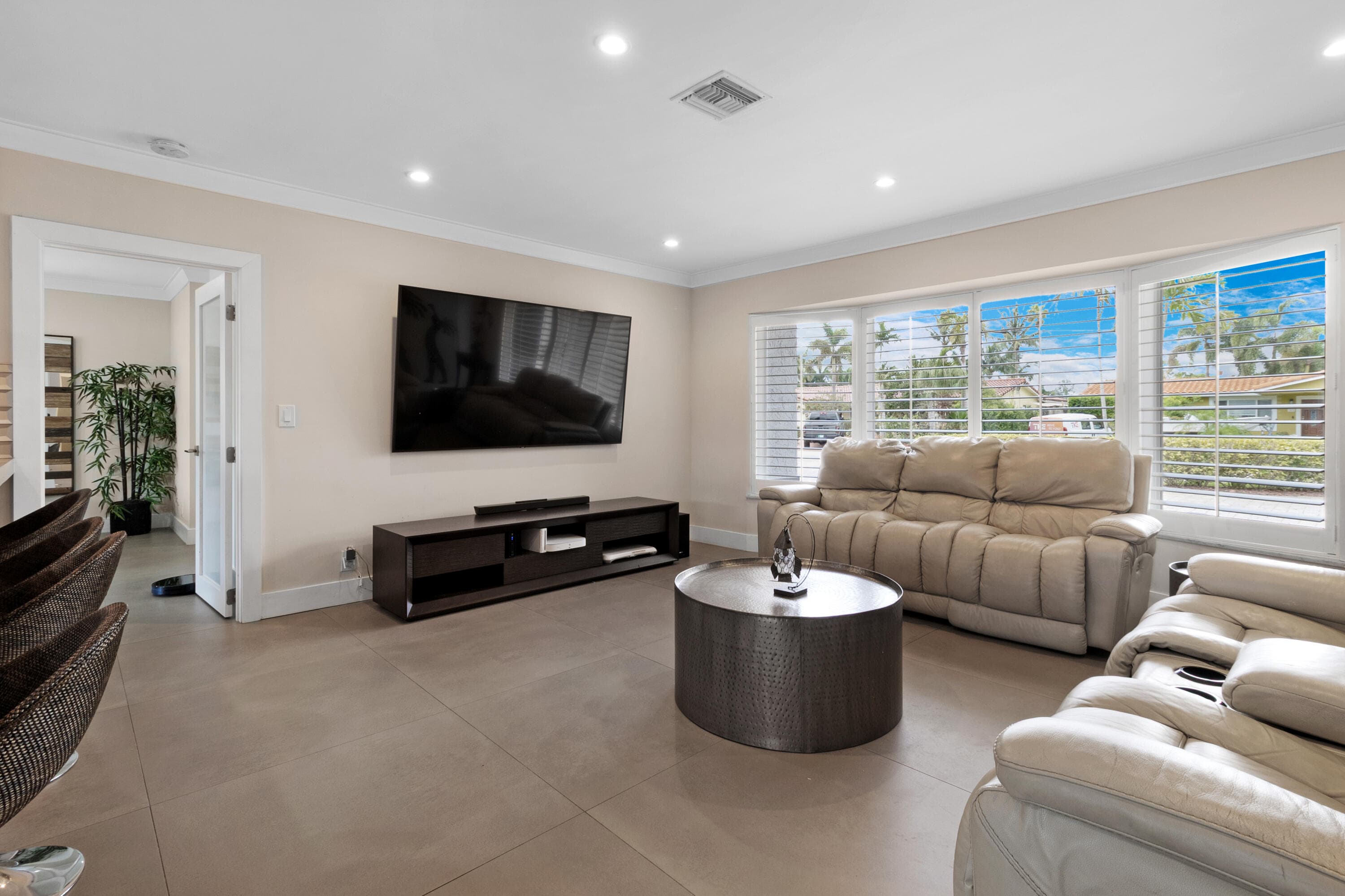 1483 NE 53rd Court, Fort Lauderdale, FL 33334 7