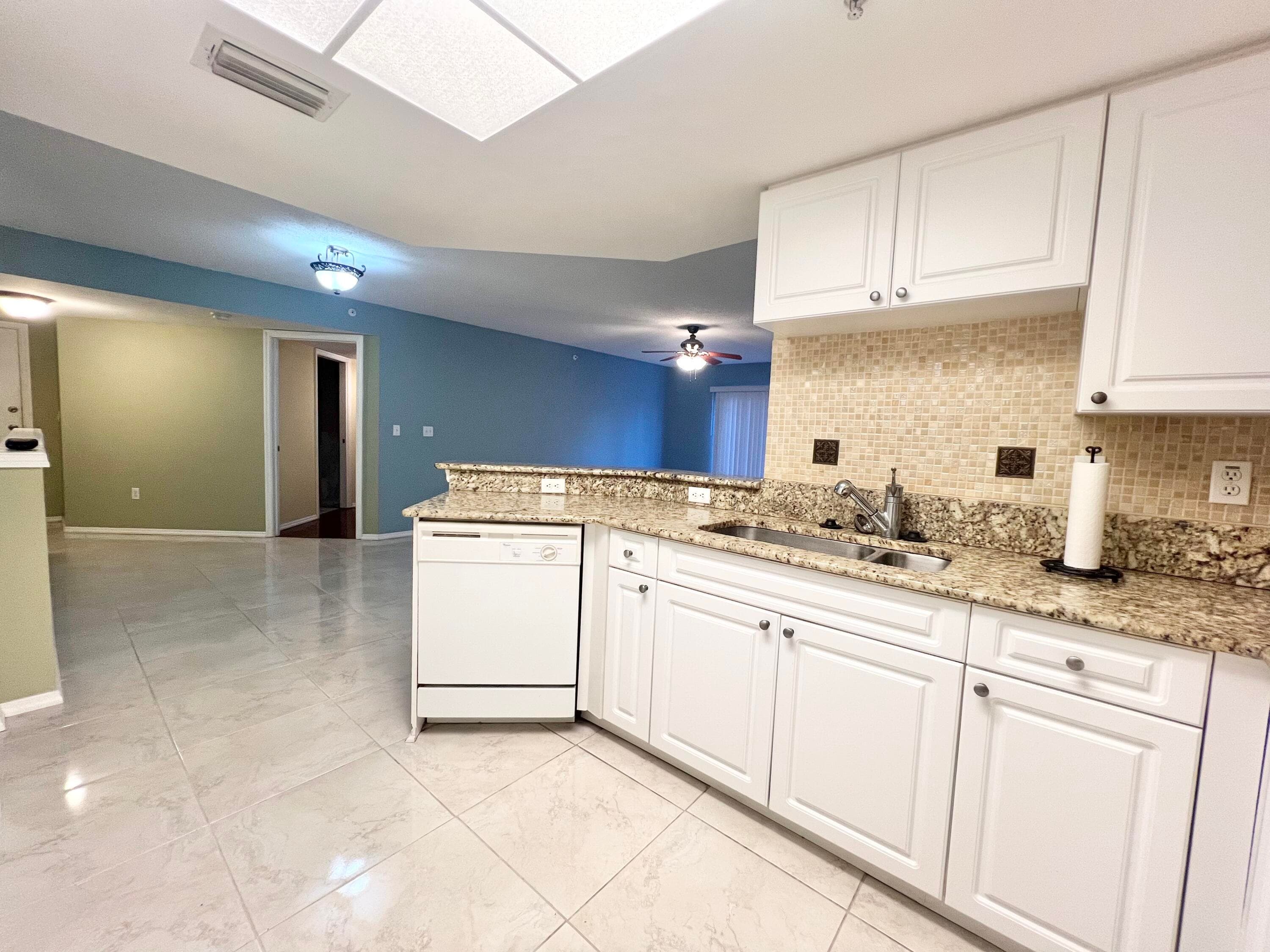 1100 Crestwood Court S 1103, Royal Palm Beach, FL 33411 3