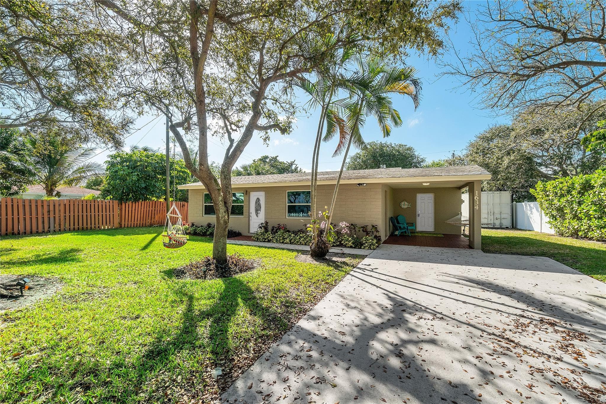1634 NE 3rd Avenue, Delray Beach, FL 33444 2