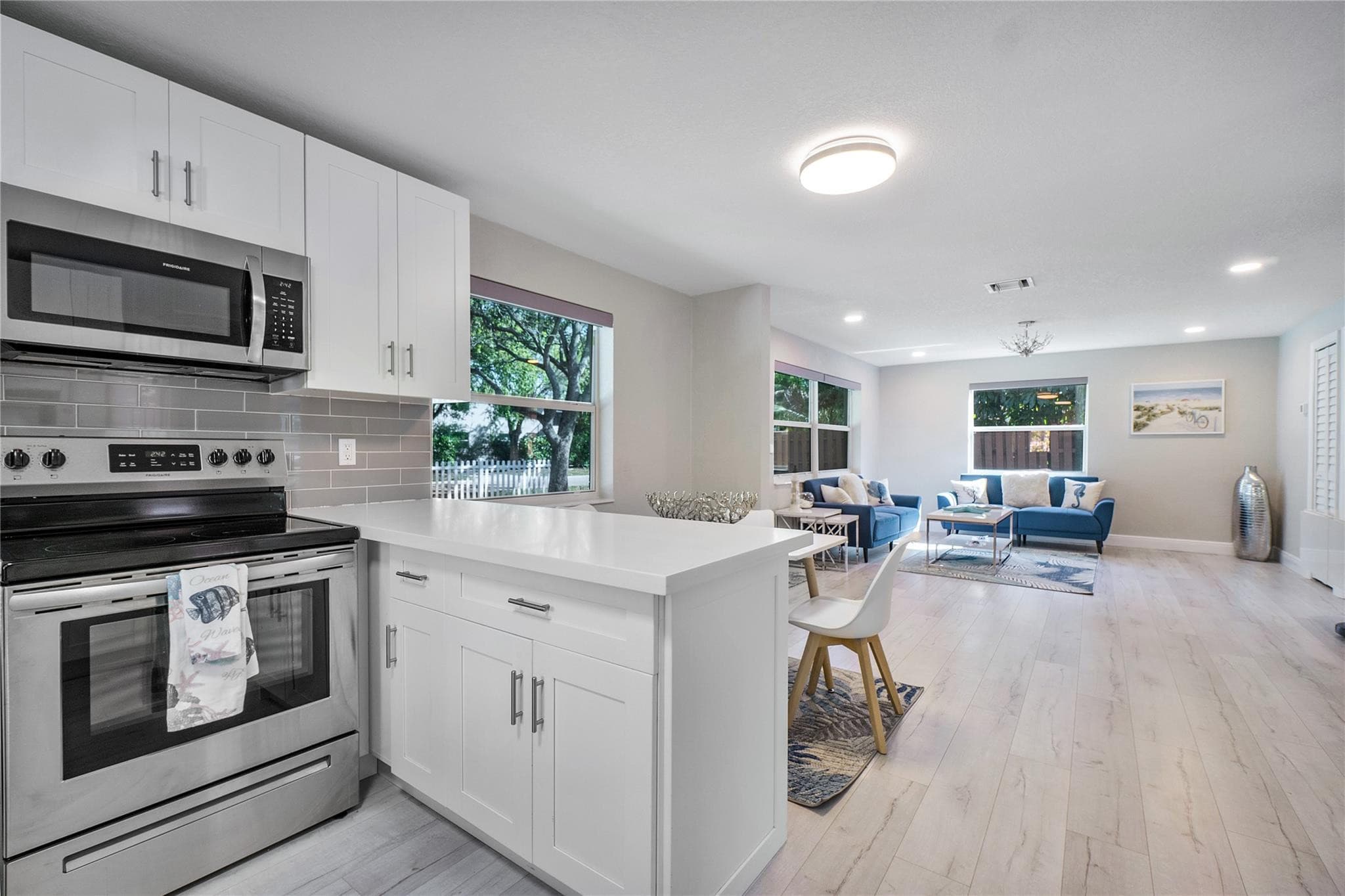 1634 NE 3rd Avenue, Delray Beach, FL 33444 13