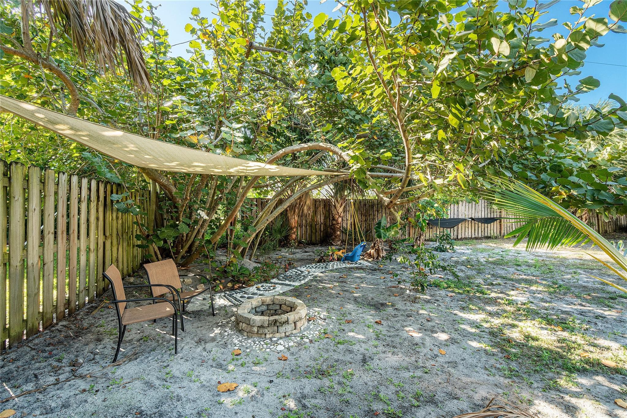 1634 NE 3rd Avenue, Delray Beach, FL 33444 24