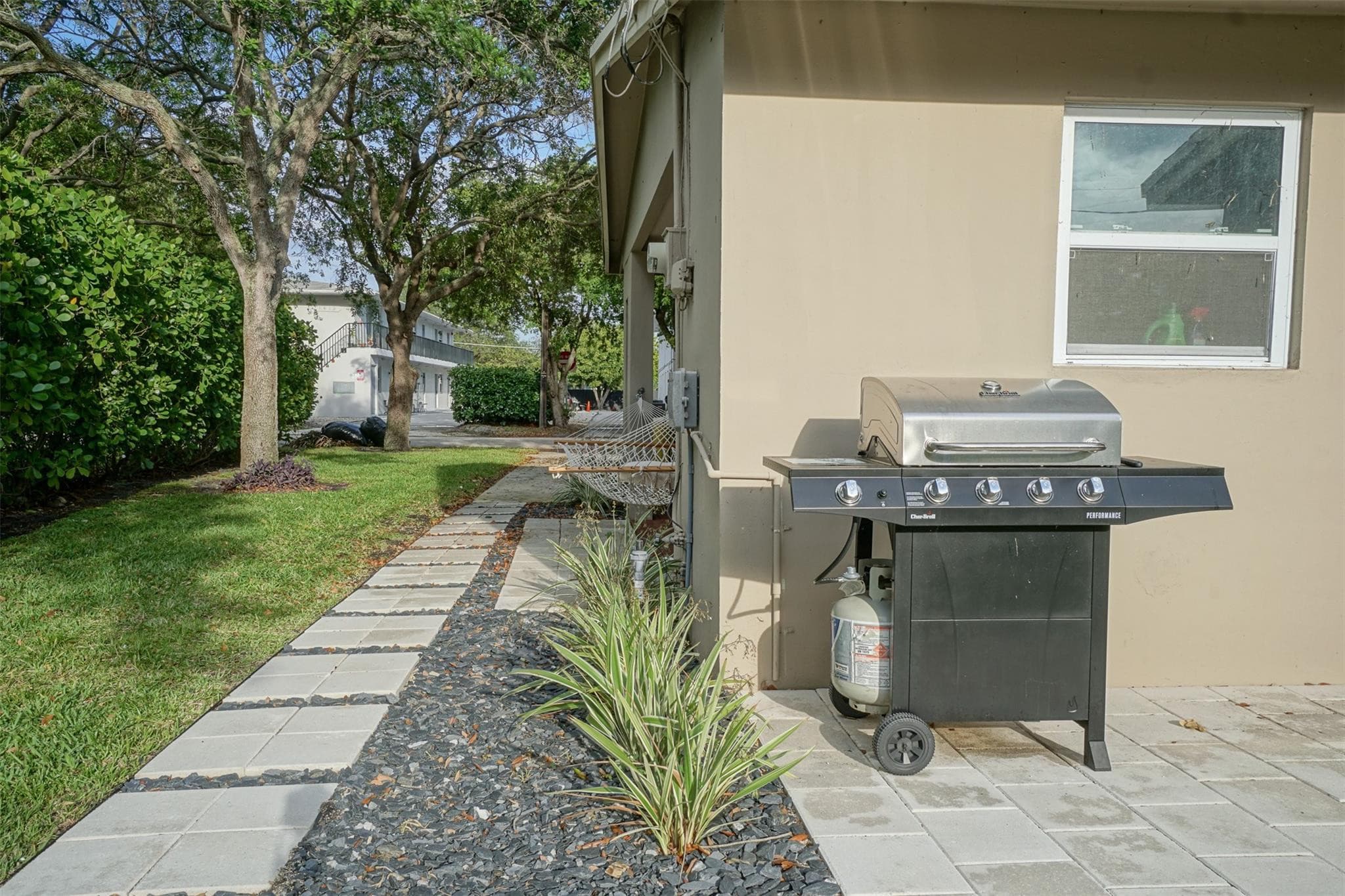1634 NE 3rd Avenue, Delray Beach, FL 33444 27