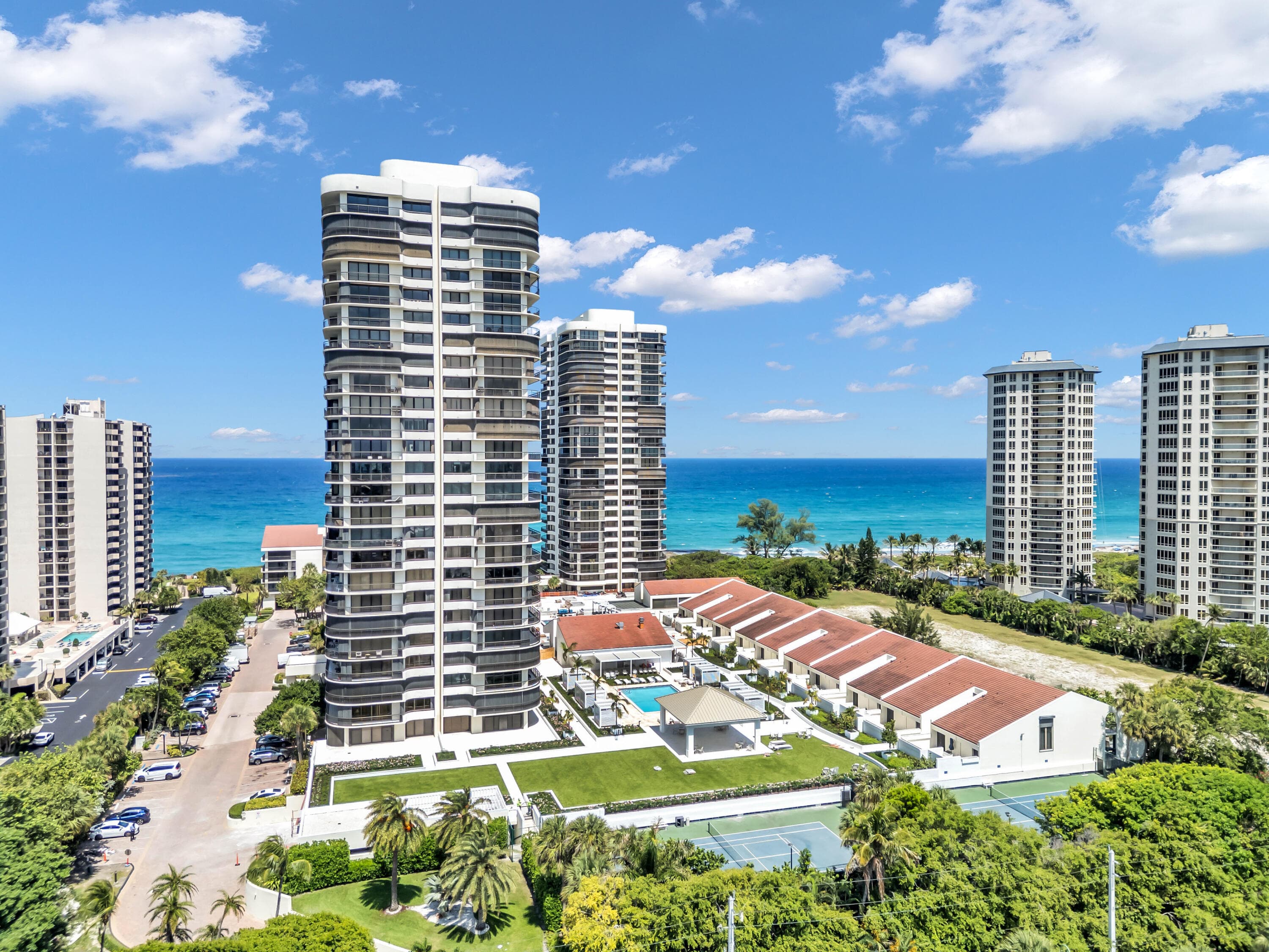 4100 N Ocean Drive 1101, West Palm Beach, FL 33404 2