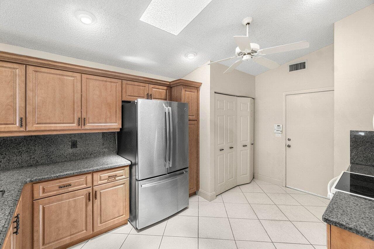 9763 Harbour Lake Circle S, Boynton Beach, FL 33437 21