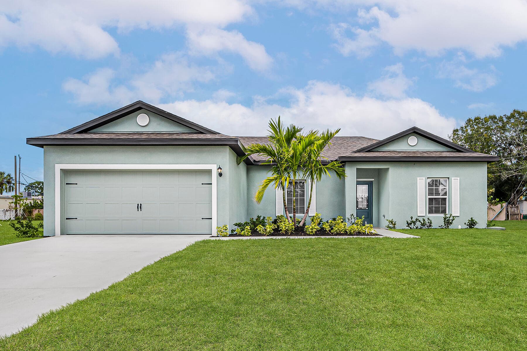 1613 SE Grapeland Avenue, Port St. Lucie, FL 34952