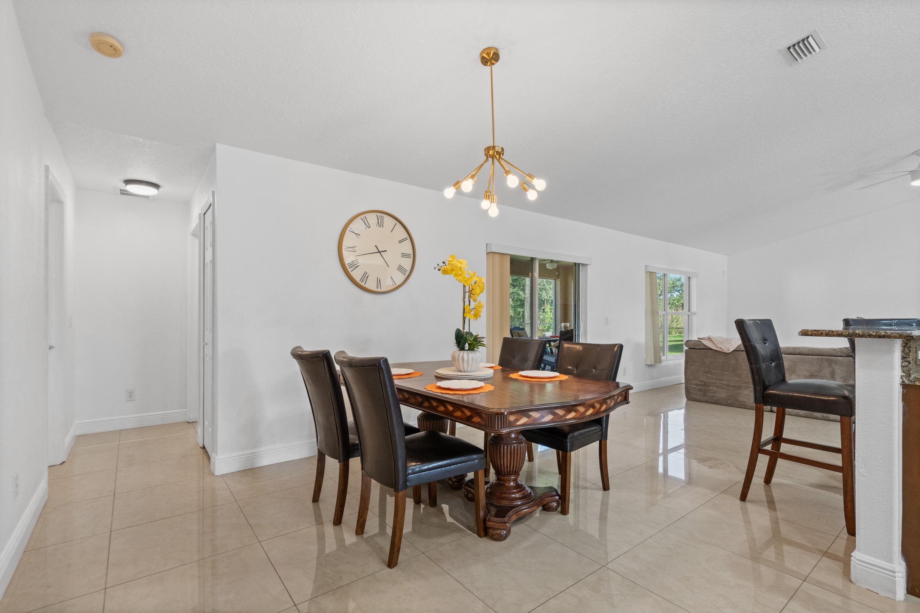 3041 SE Wake Road, Port St. Lucie, FL 34984 17