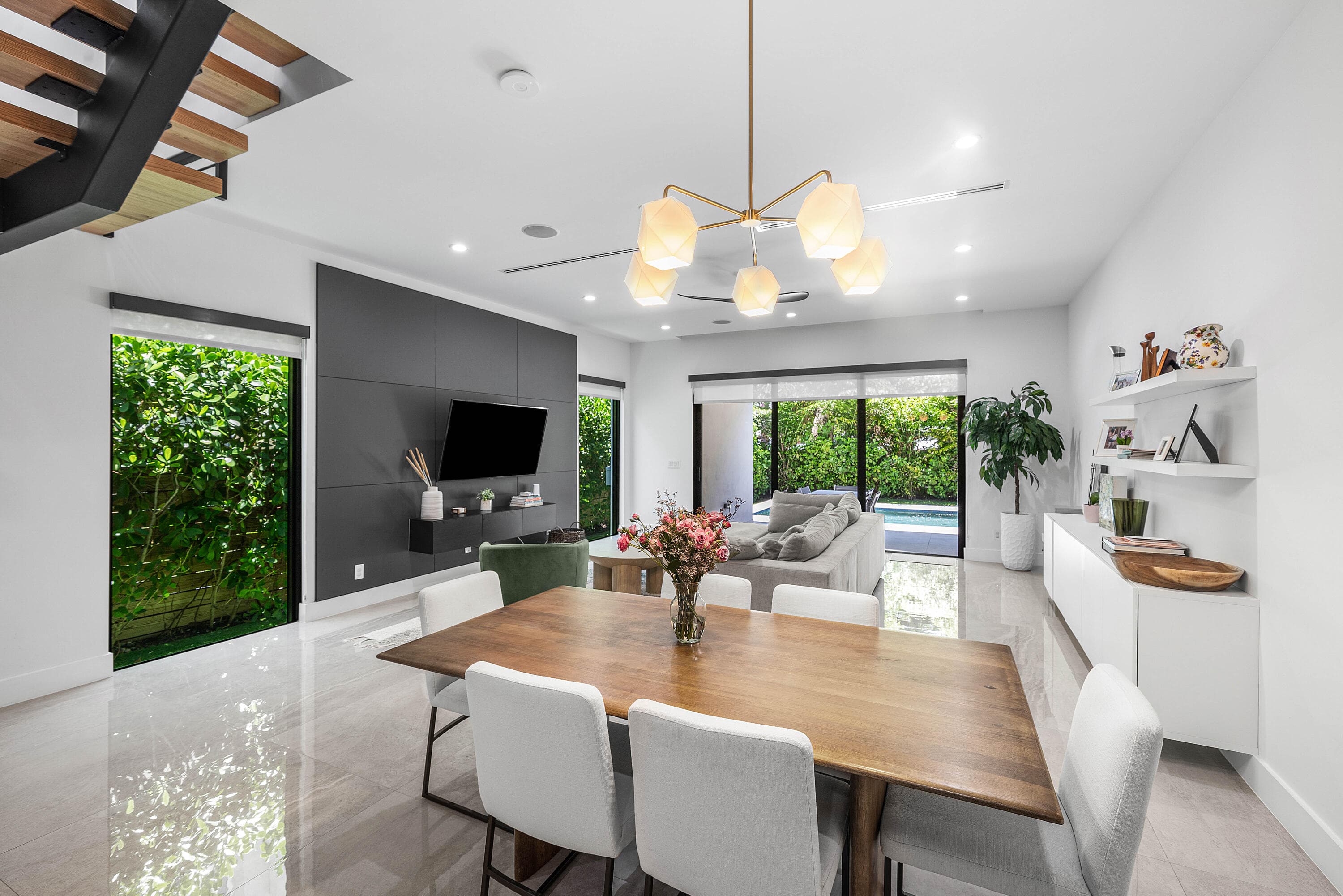 1123 NE 12th Avenue A, Fort Lauderdale, FL 33304 18
