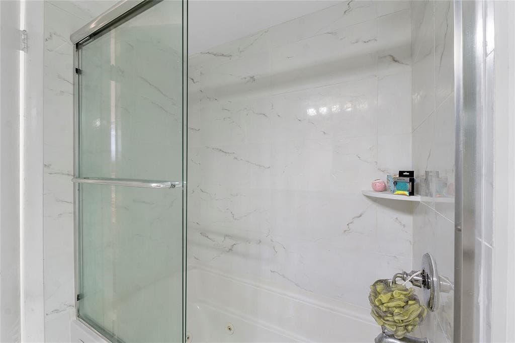 3100 NE 49th Street 807, Fort Lauderdale, FL 33308 12