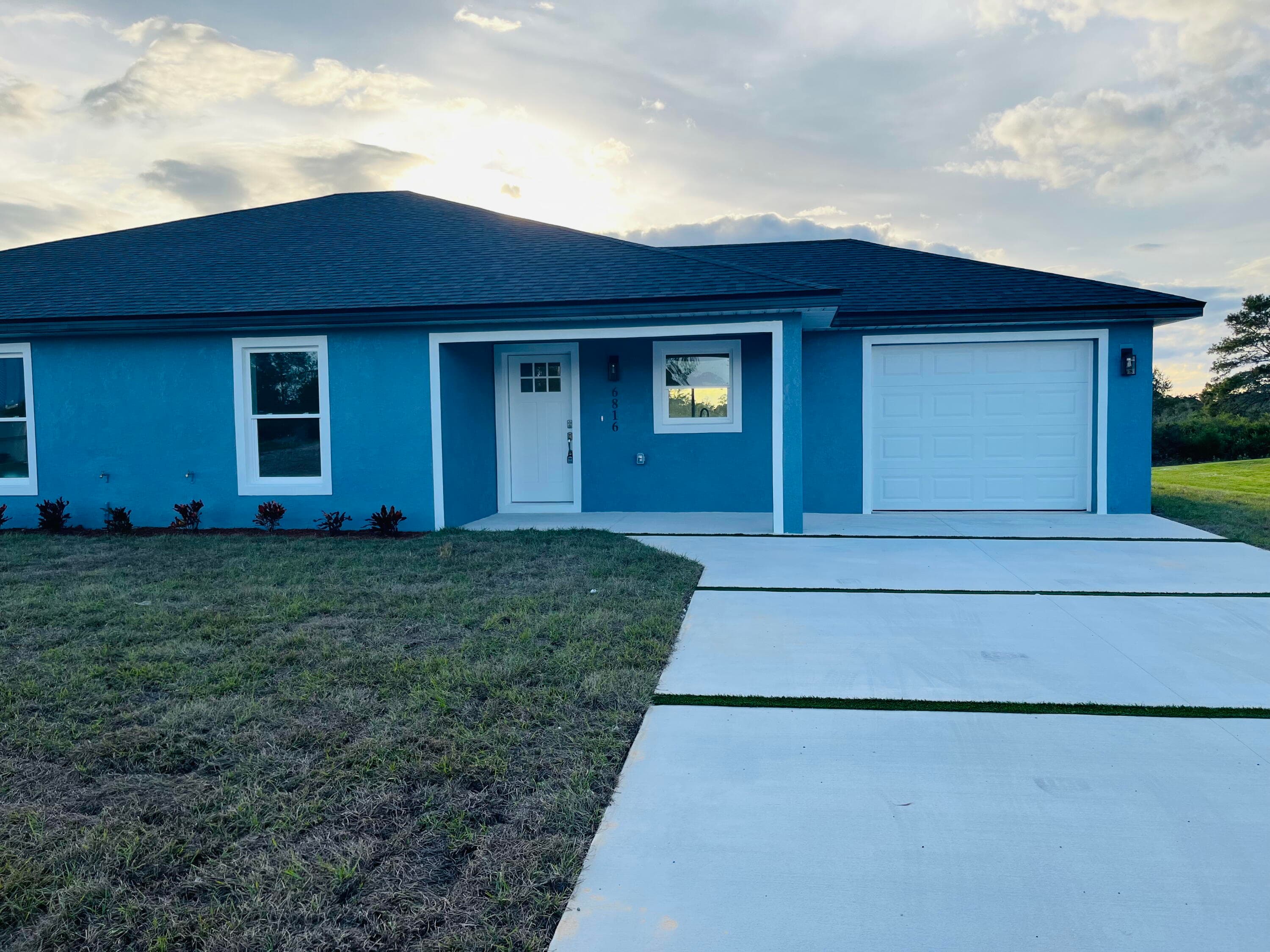 7056 San Benito Drive, Sebring, FL