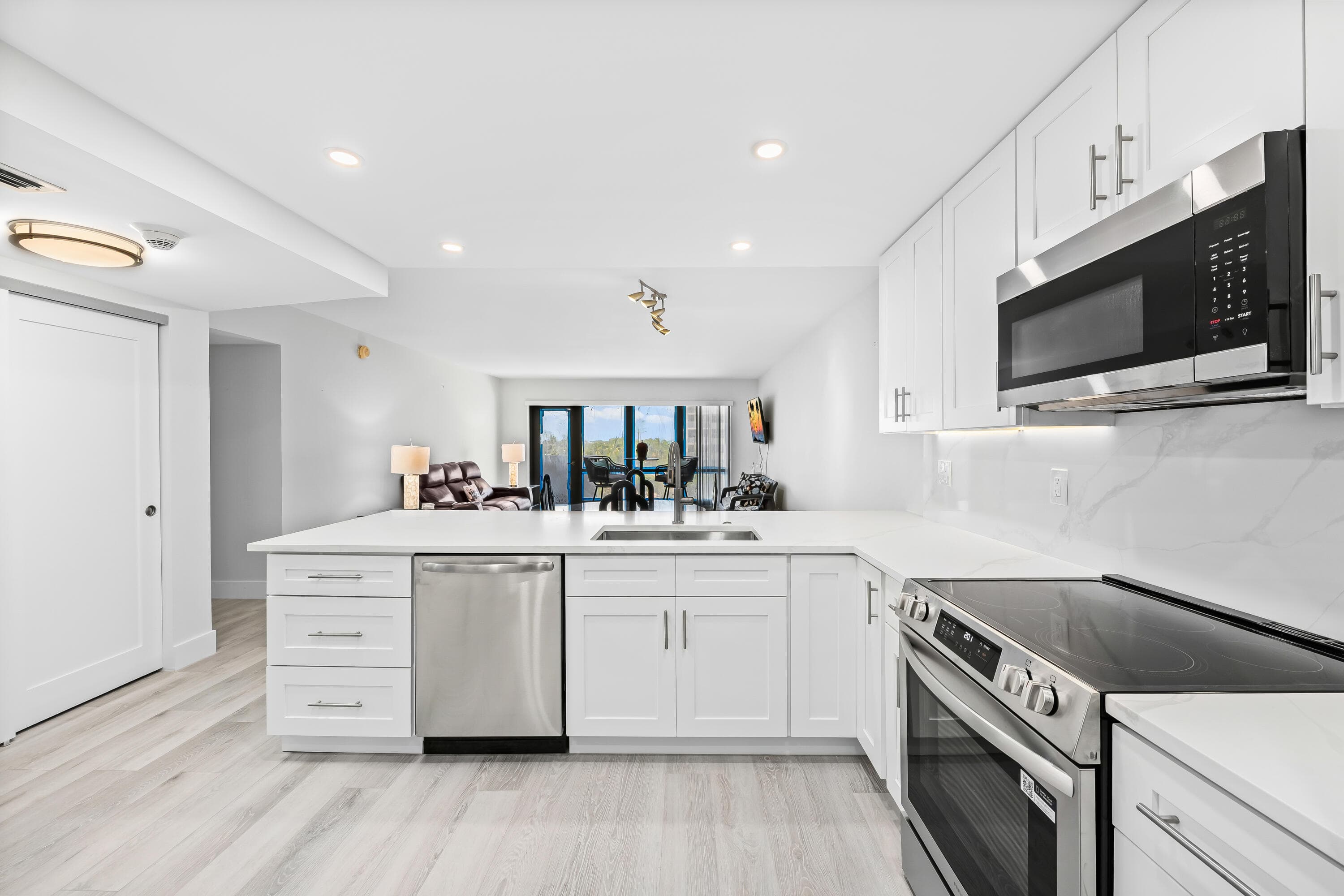 5100 N Ocean Boulevard 502, Lauderdale-By-The-Sea, FL 33308 2