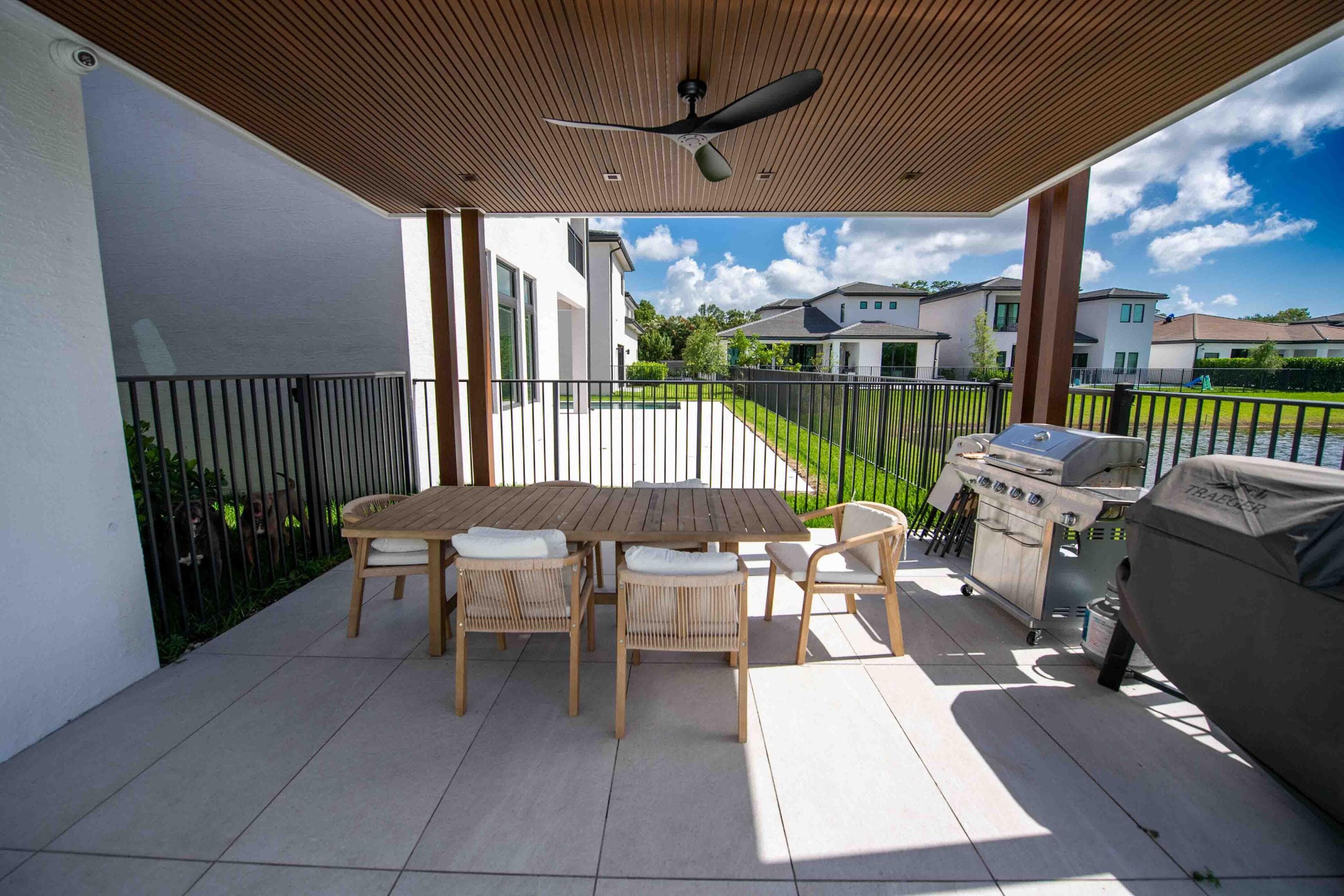 5746 Ashwood Circle W, Hollywood, FL 33312 44