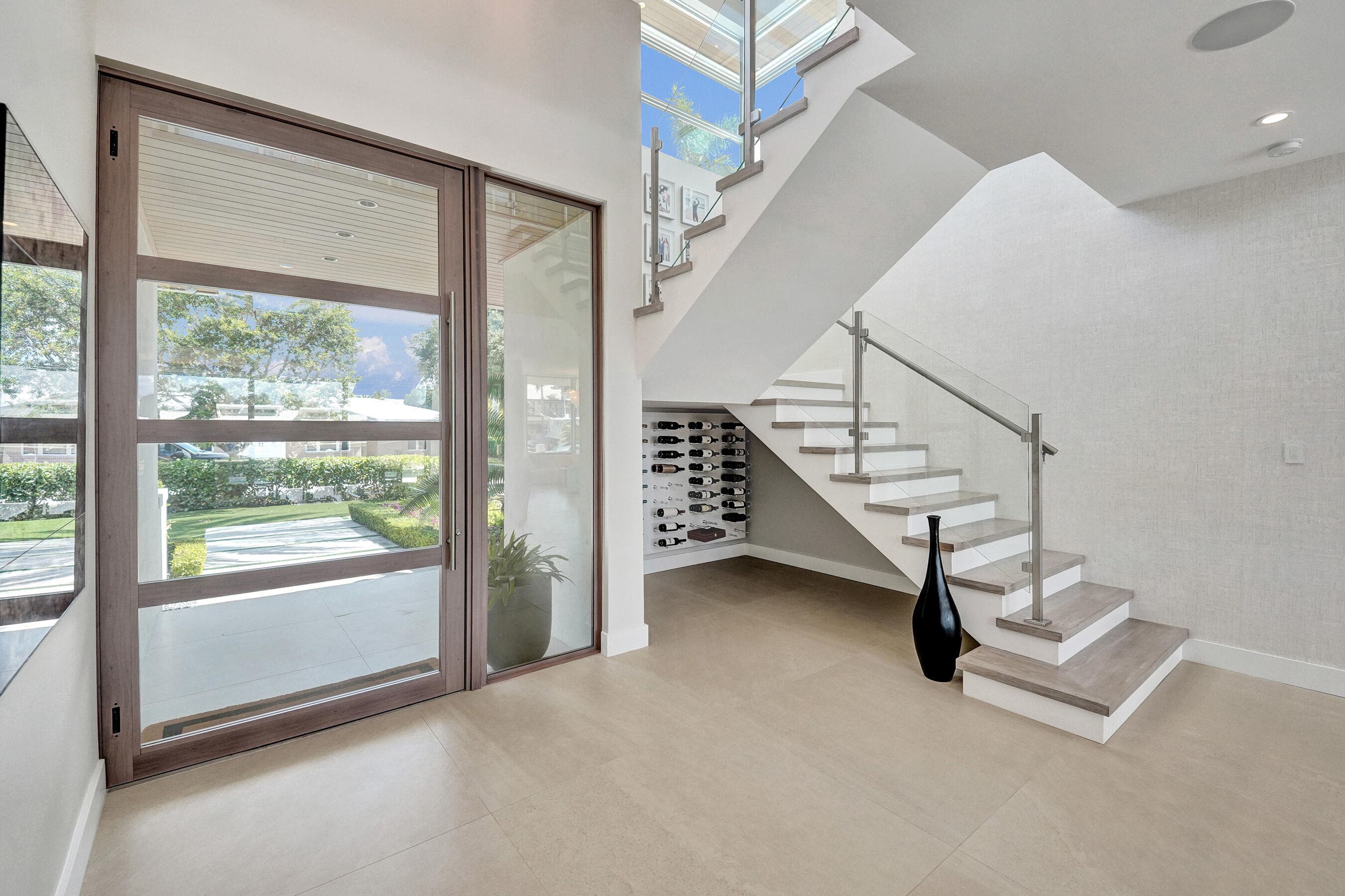 2718 NE 17th Street, Fort Lauderdale, FL 33305 7