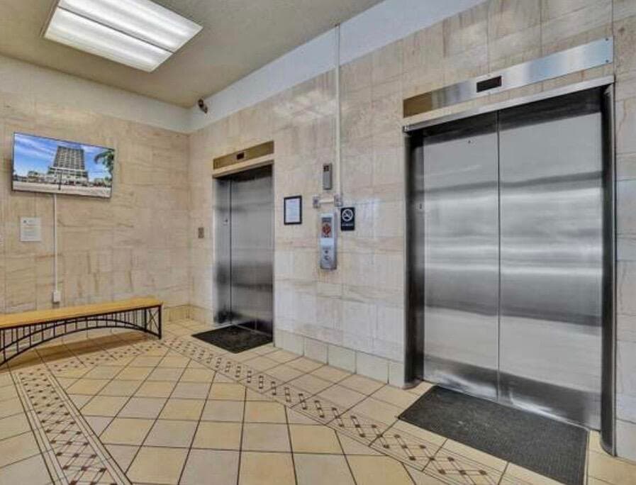 1720 Harrison Street 15a, Hollywood, FL 33020 14