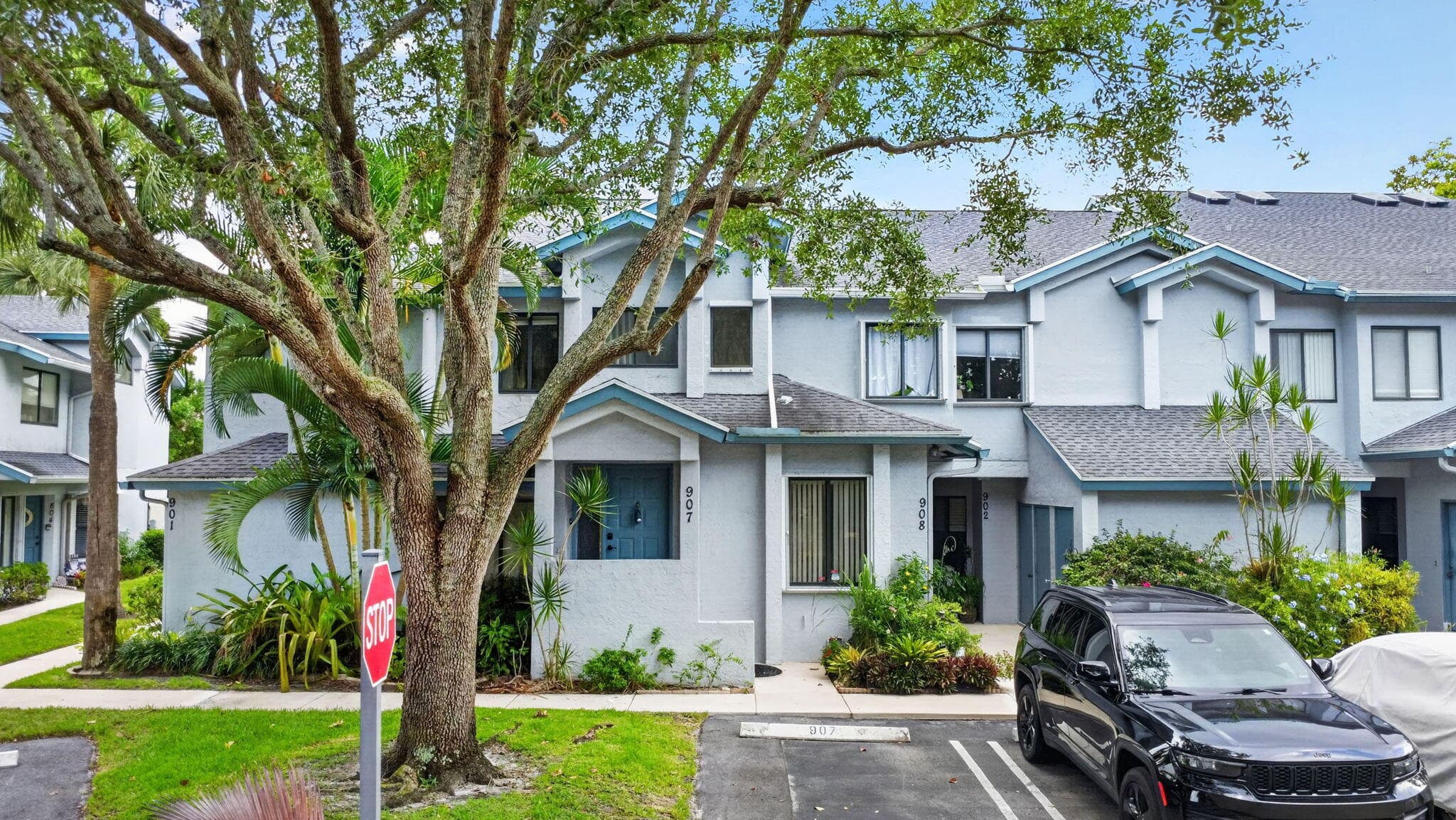 907 Harbour Pointe Way, Greenacres, FL 33413 48