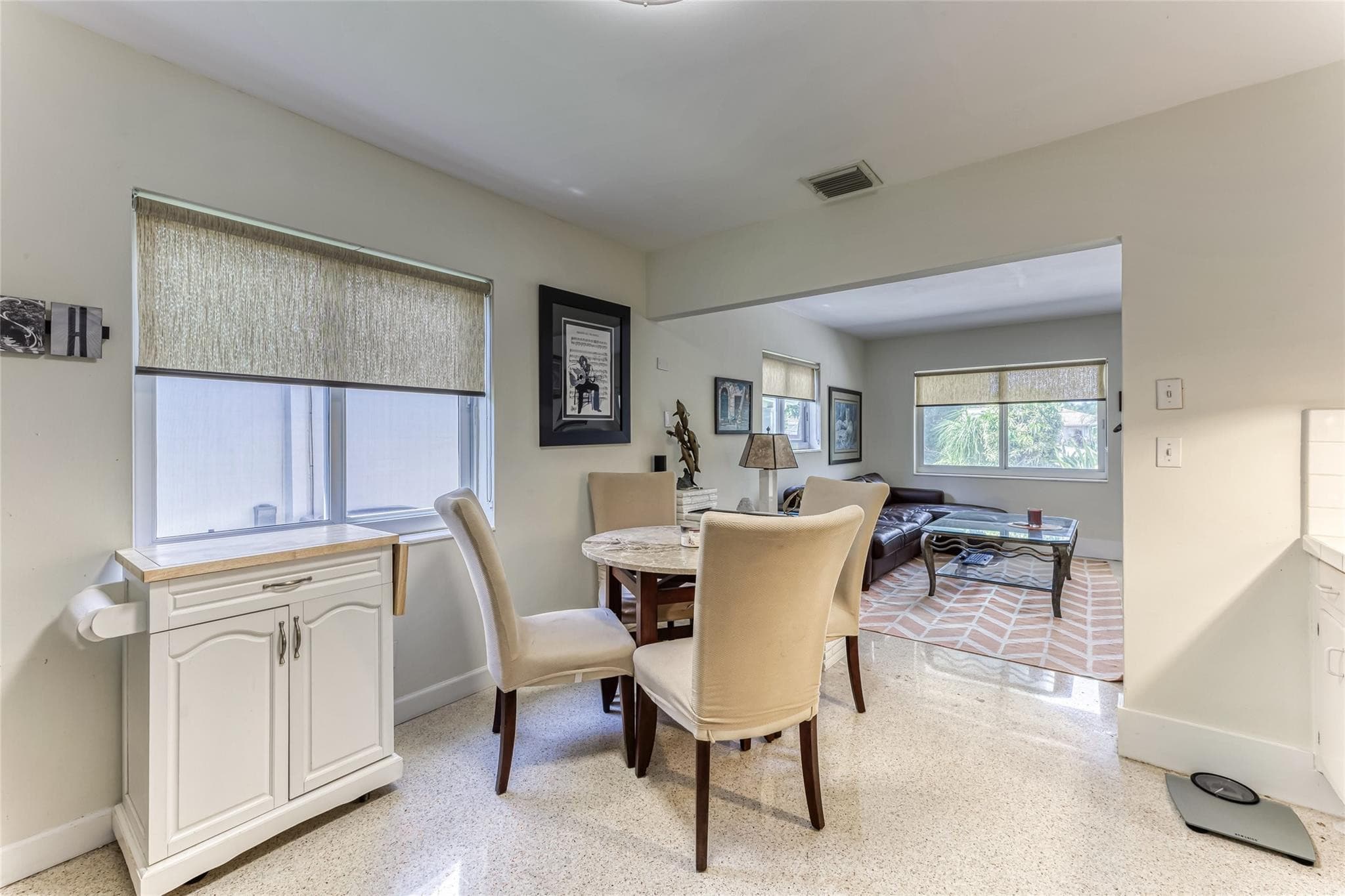 1676 NE 40th Street, Oakland Park, FL 33334 18