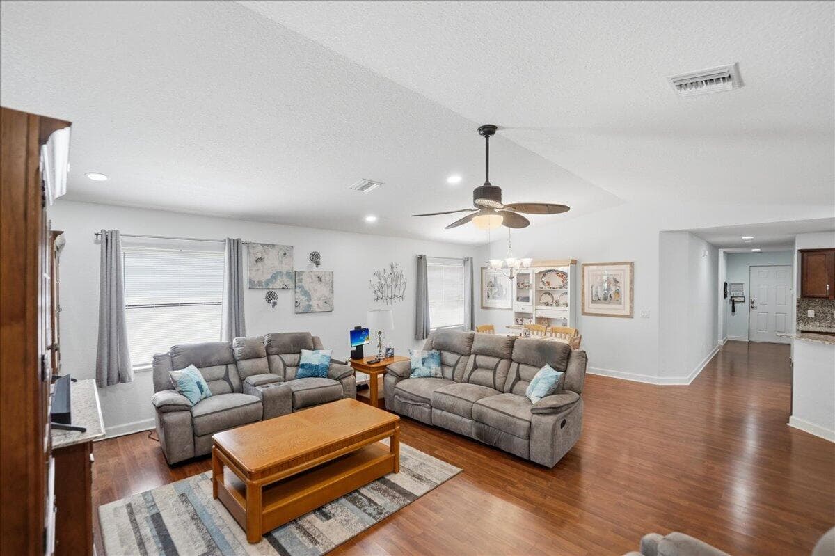 130 Mediterranean Boulevard N, Port St. Lucie, FL 34952 11