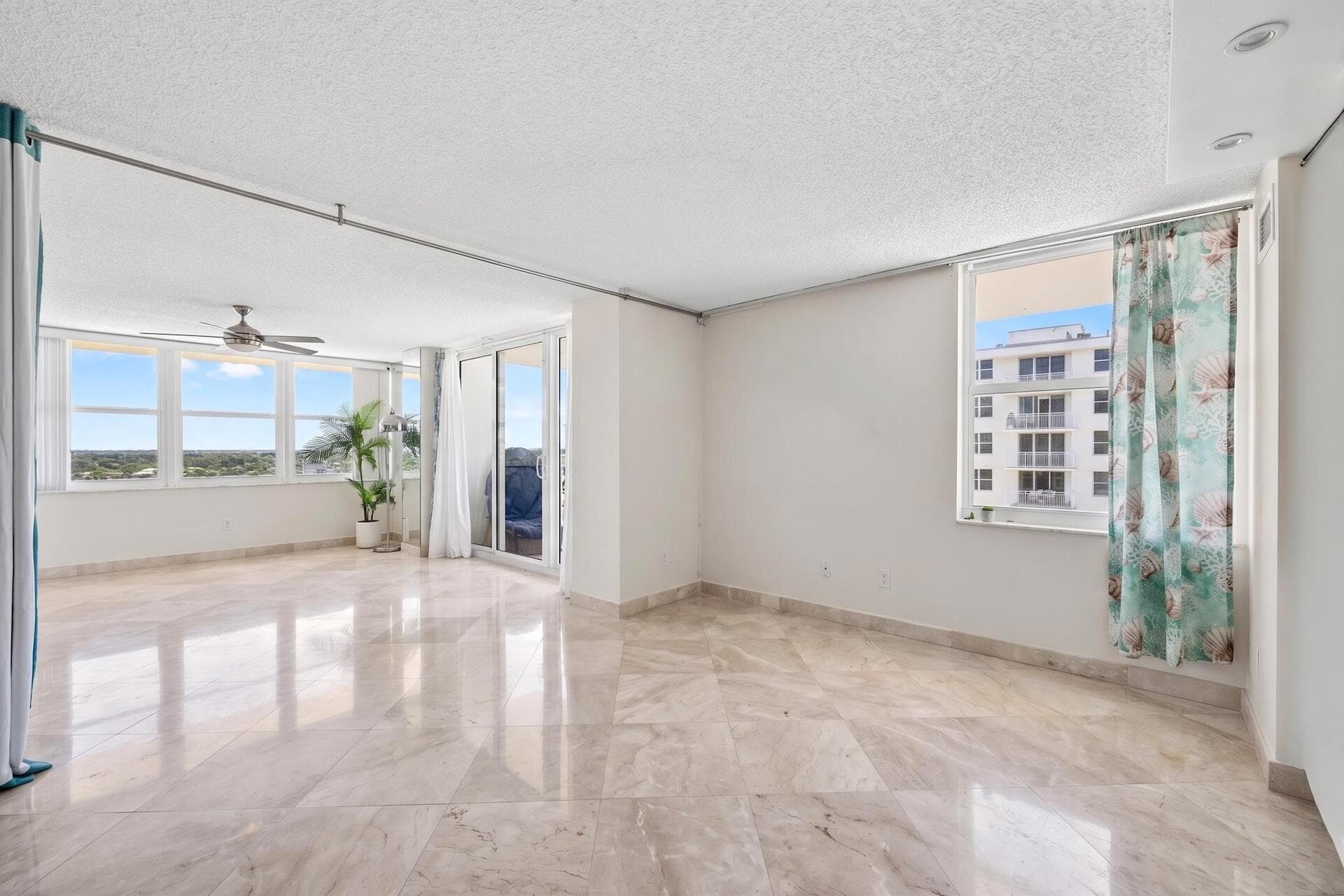 111 Briny Avenue 2711, Pompano Beach, FL 33062 18