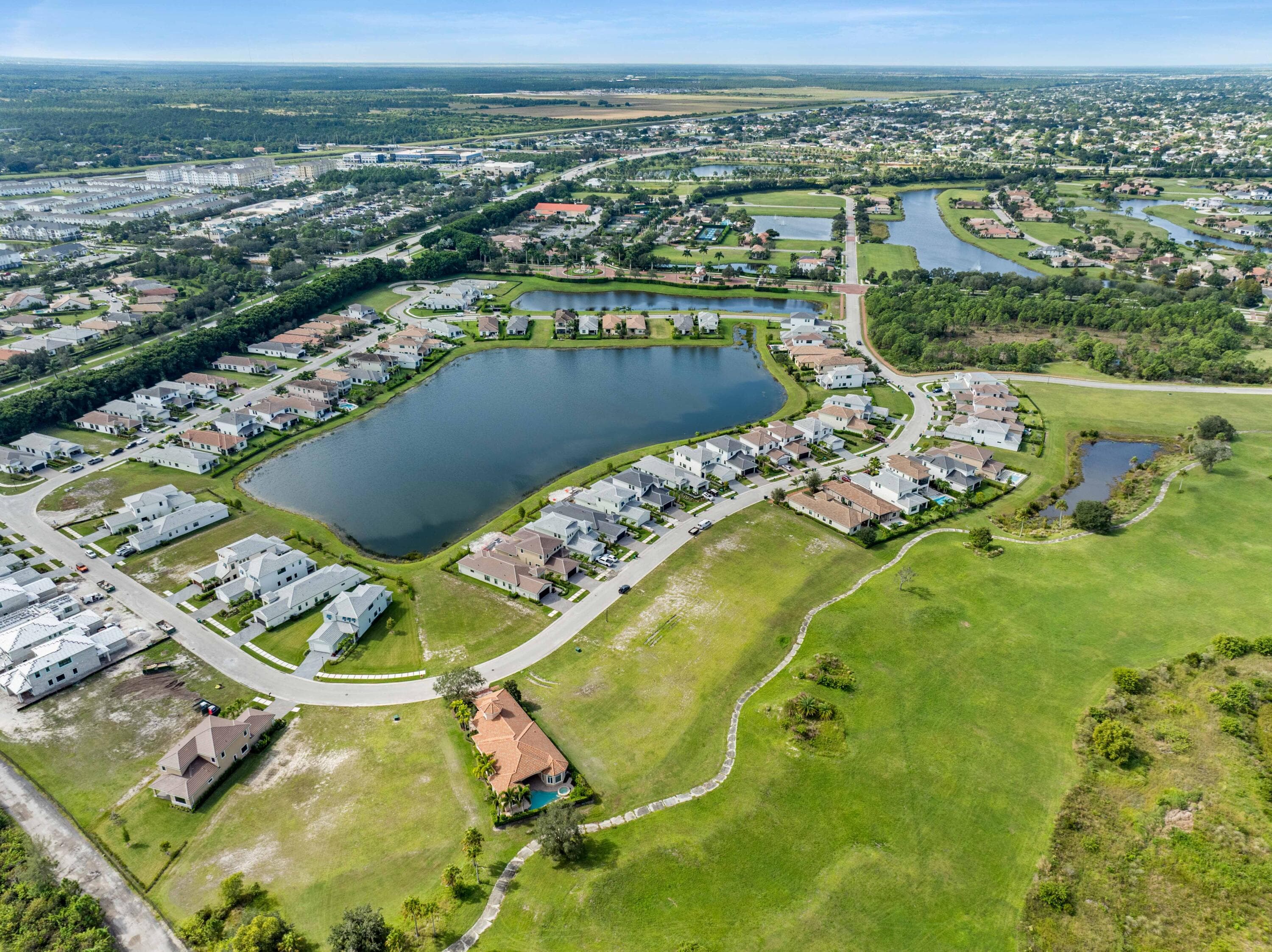 369 SE Fascino Circle, Port St. Lucie, FL 34984 12