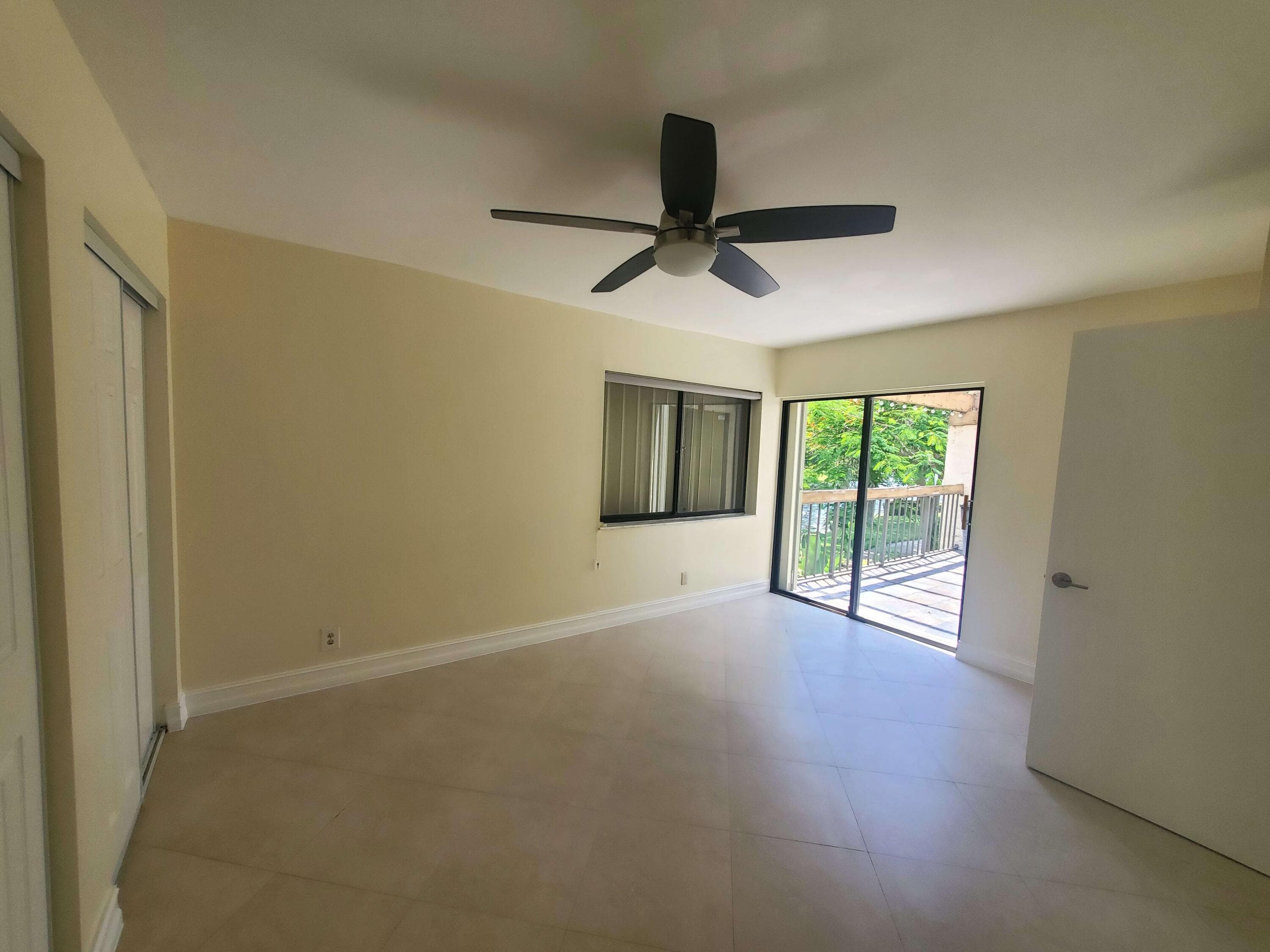 12 Wimbledon Lakes Drive 250, Plantation, FL 33324 14