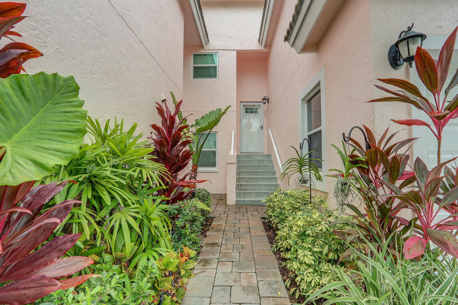 3306 Fairway Drive N, Jupiter, FL 33477 3
