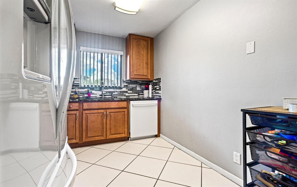 7442 Ashmont Circle 203, Tamarac, FL 33321 6